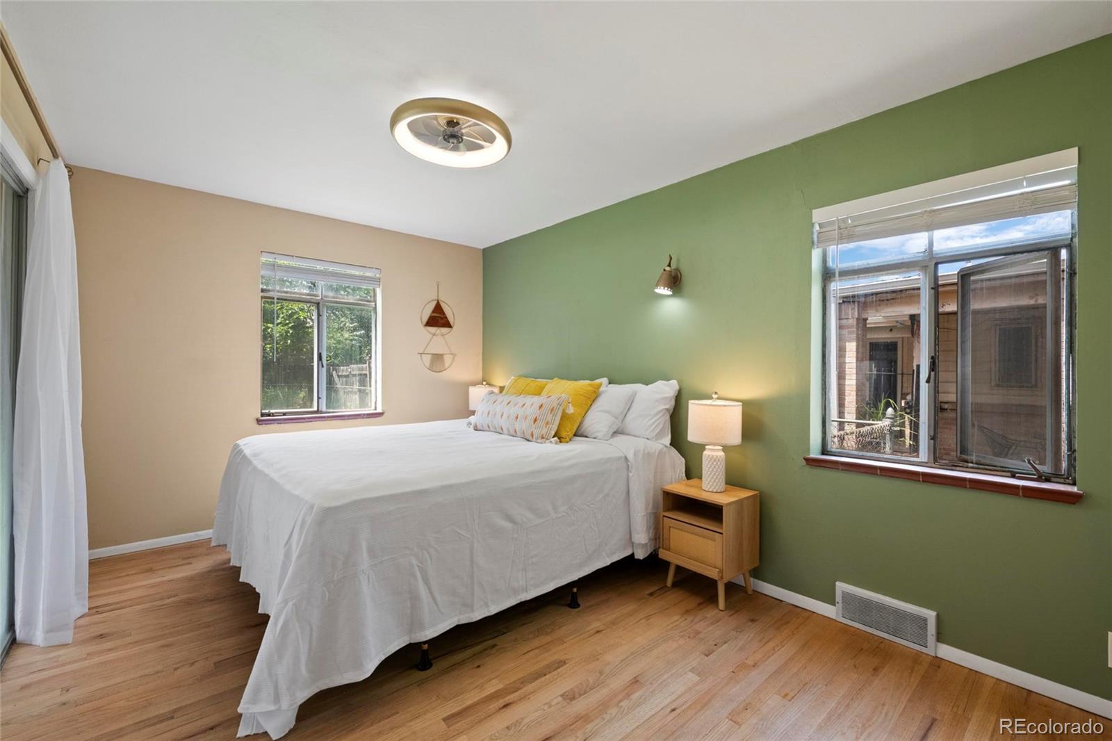 MLS Image #8 for 1055 s bryant street,denver, Colorado