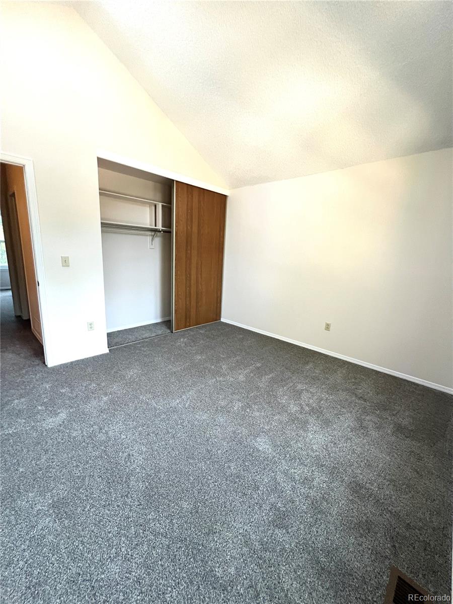 MLS Image #11 for 1240 s flower circle,lakewood, Colorado