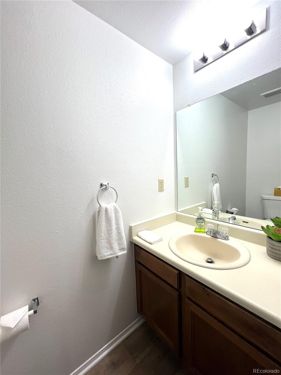 MLS Image #14 for 1240 s flower circle,lakewood, Colorado