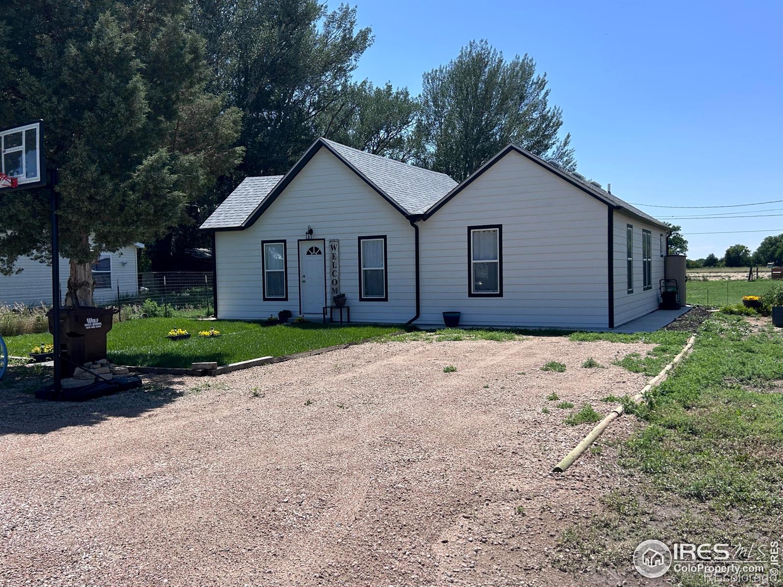 MLS Image #14 for 809  warren street,weldona, Colorado