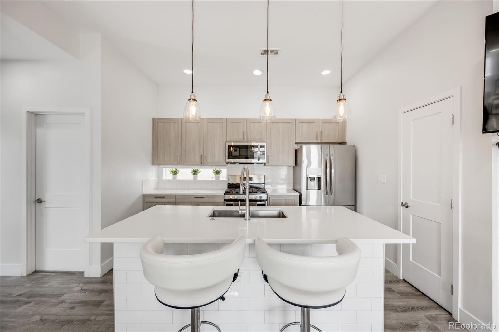MLS Image #12 for 2922 w 26th avenue,denver, Colorado