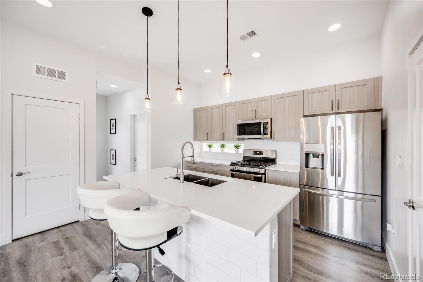 MLS Image #13 for 2922 w 26th avenue,denver, Colorado