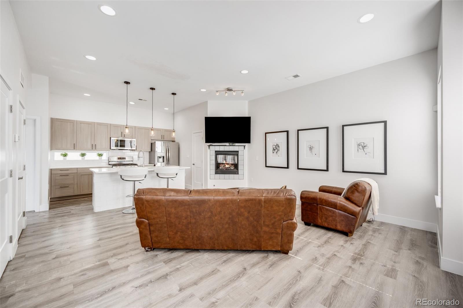 MLS Image #18 for 2922 w 26th avenue,denver, Colorado