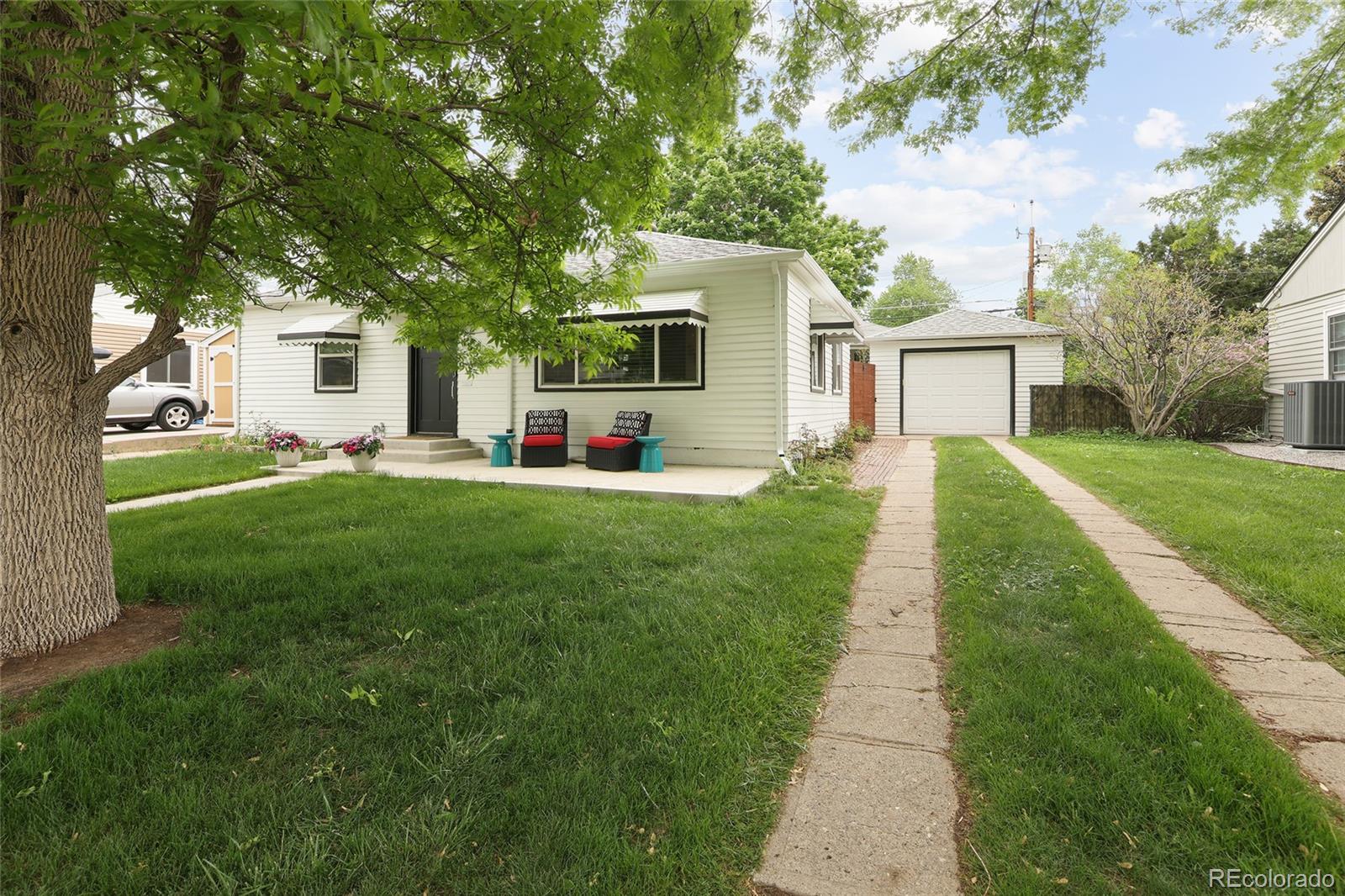 MLS Image #2 for 1852 s elm street,denver, Colorado