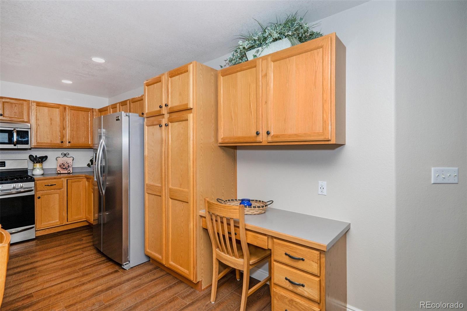 MLS Image #15 for 735  poppy place,highlands ranch, Colorado