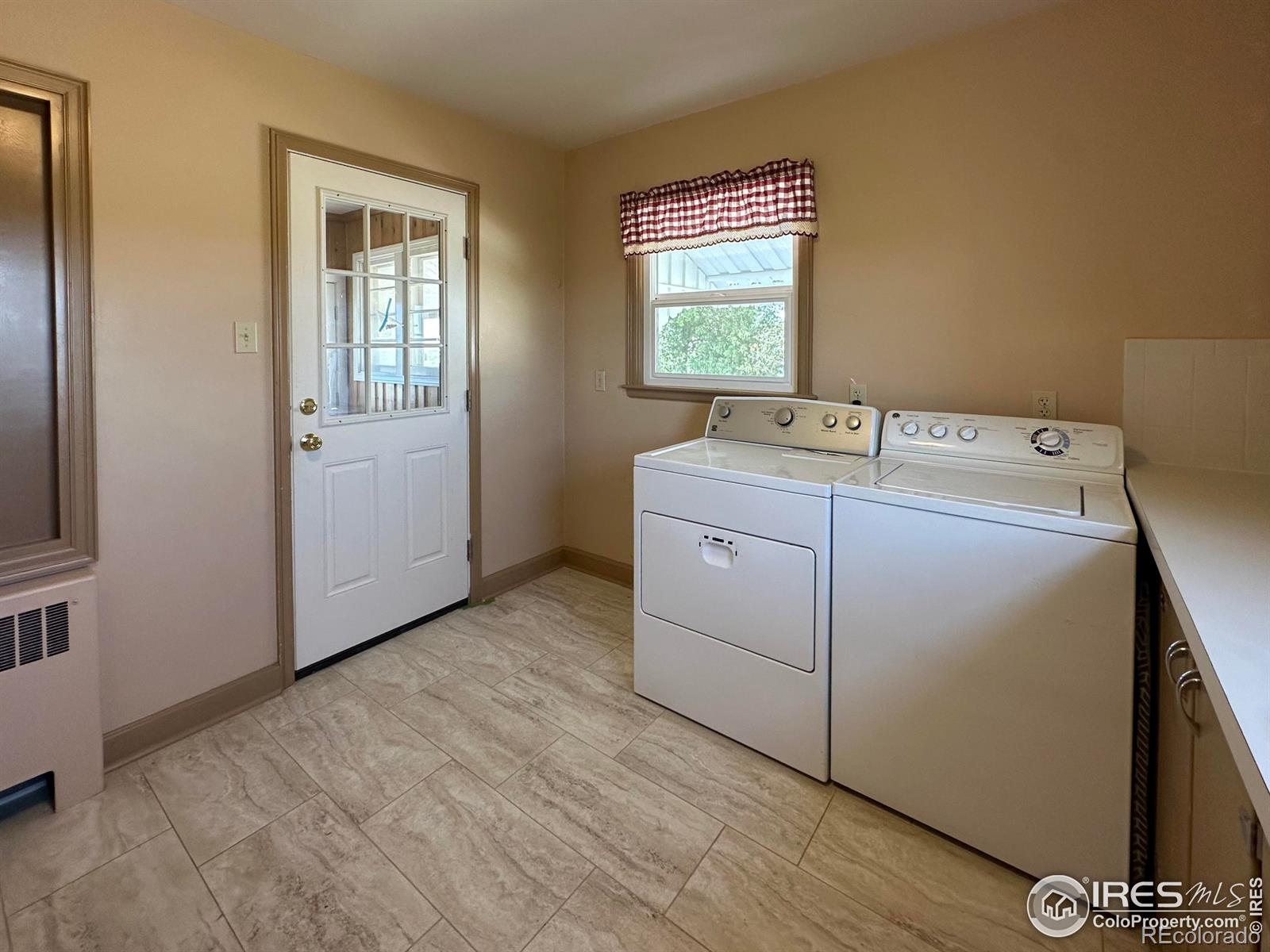 MLS Image #15 for 21167  county road 70 ,eaton, Colorado