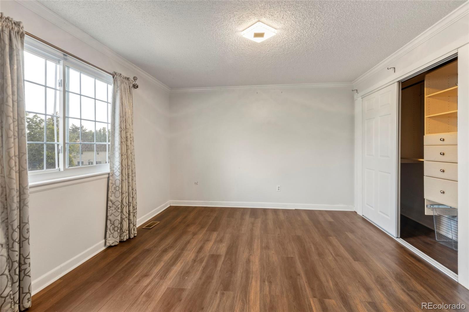 MLS Image #11 for 18625 e kent drive,aurora, Colorado