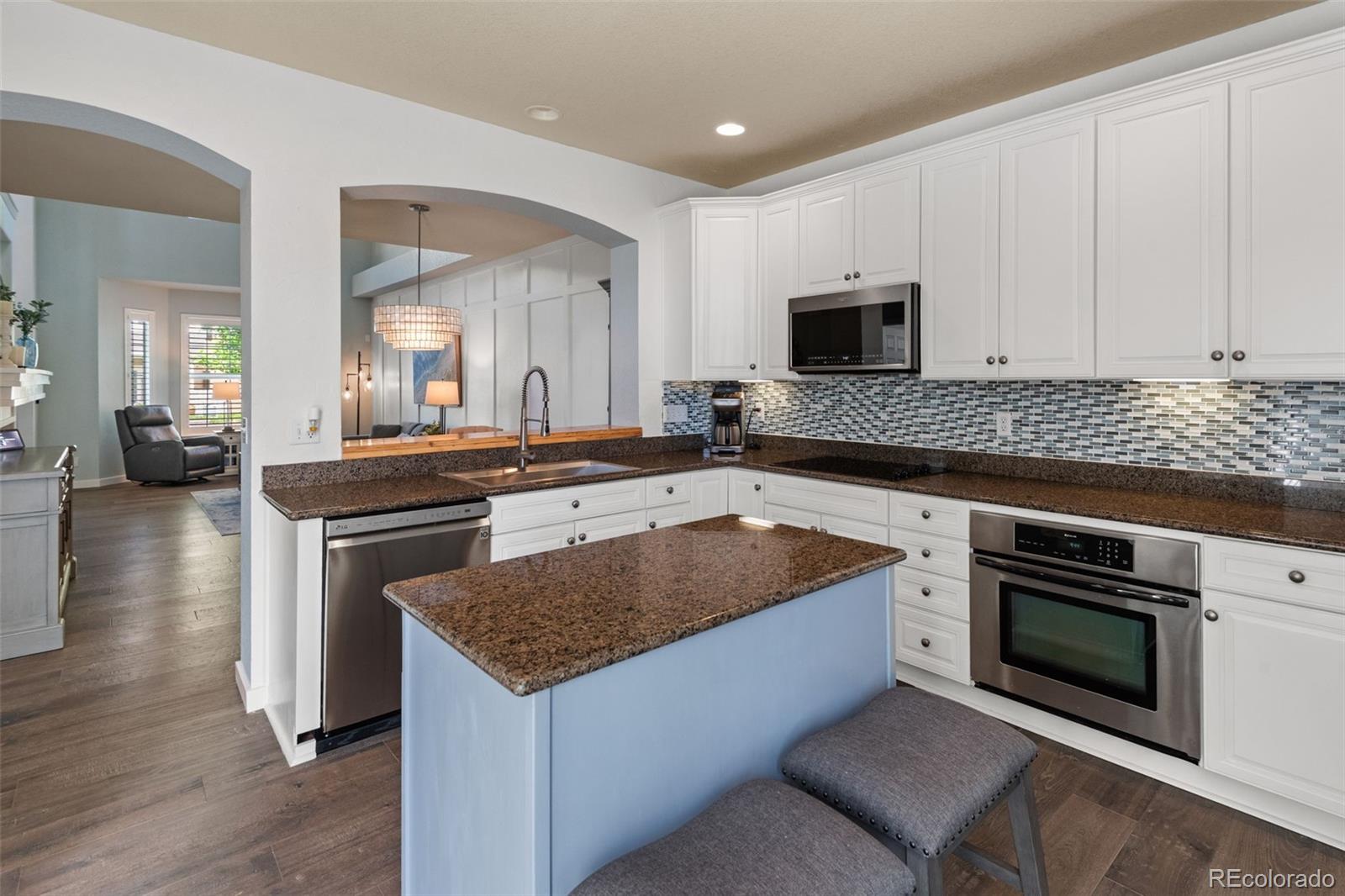 MLS Image #13 for 8318  devinney court,arvada, Colorado