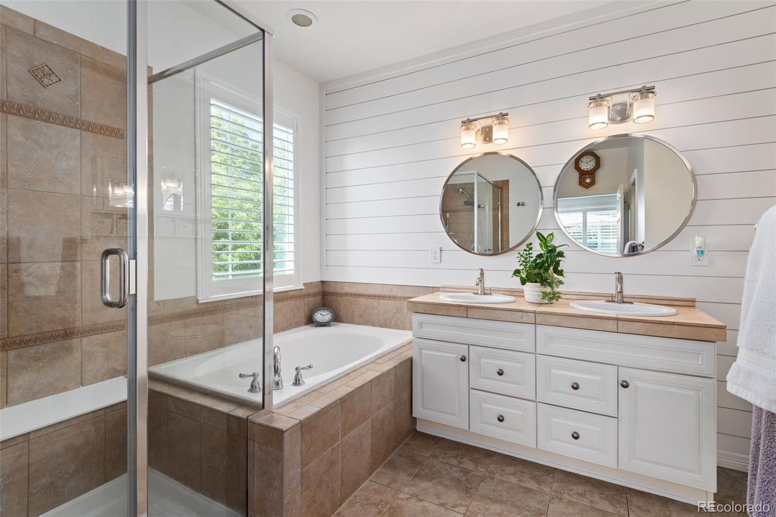 MLS Image #25 for 8318  devinney court,arvada, Colorado