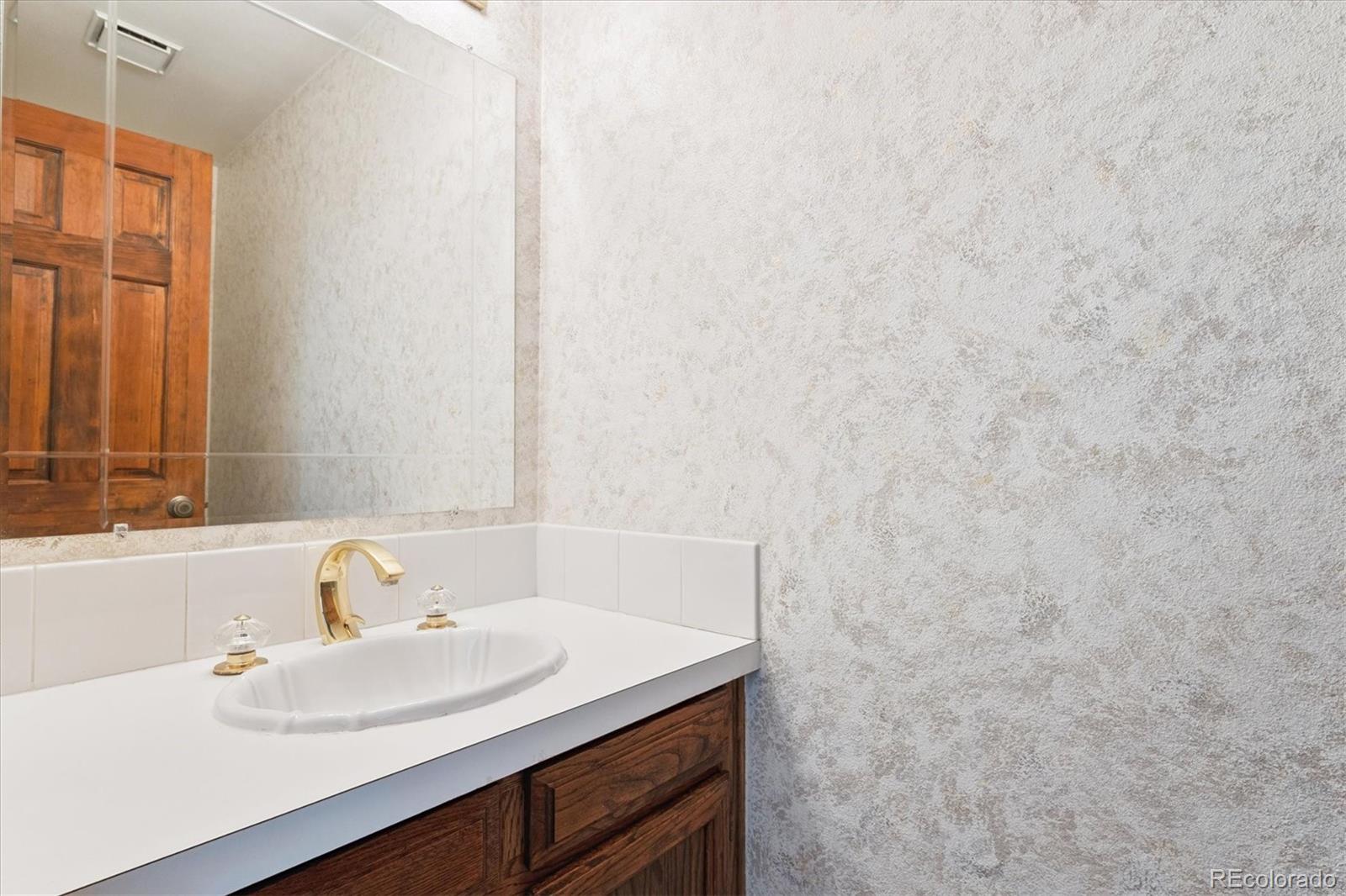 MLS Image #12 for 7713 e jamison drive,centennial, Colorado