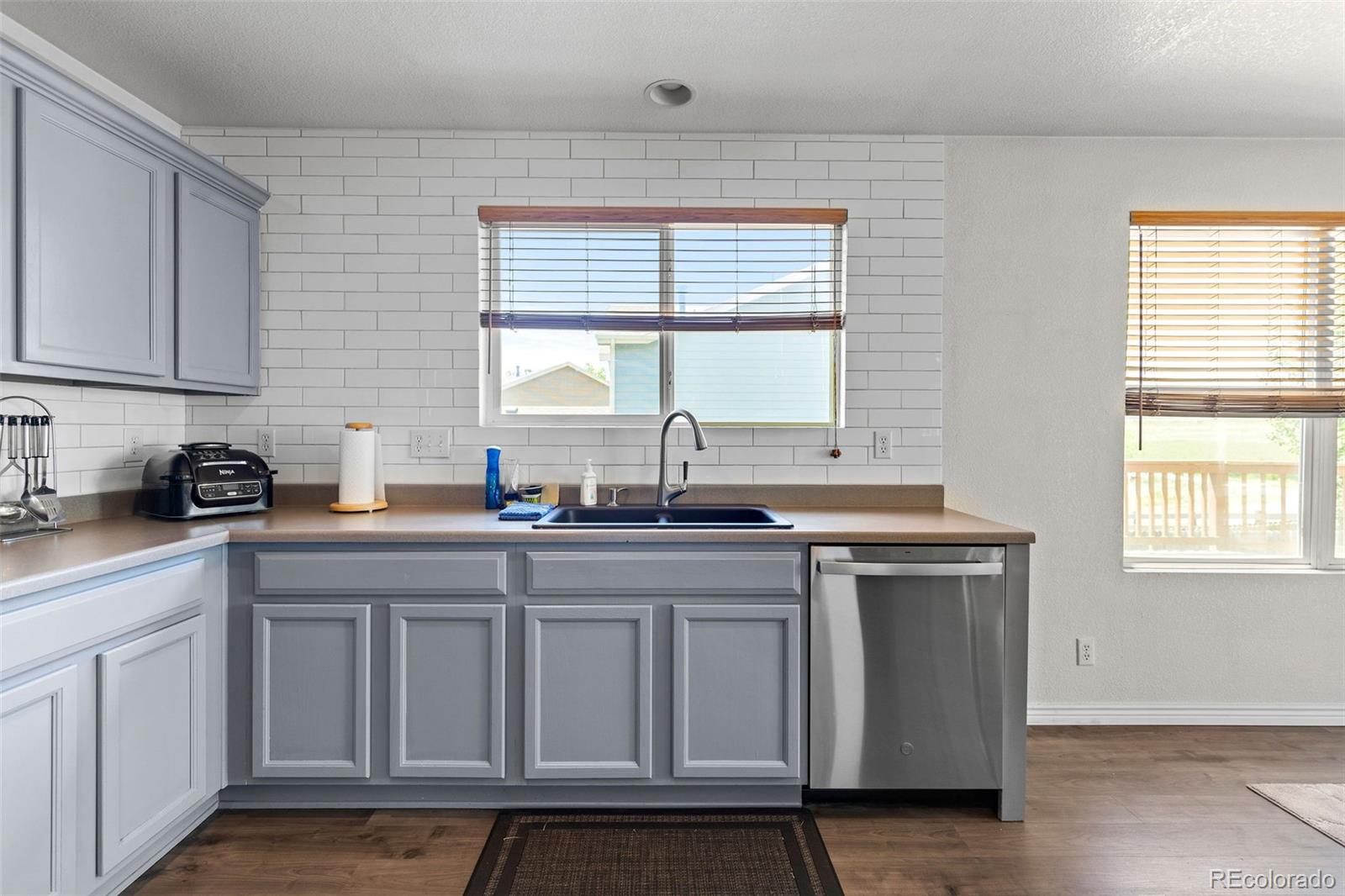 MLS Image #11 for 2430 e 109th drive,northglenn, Colorado