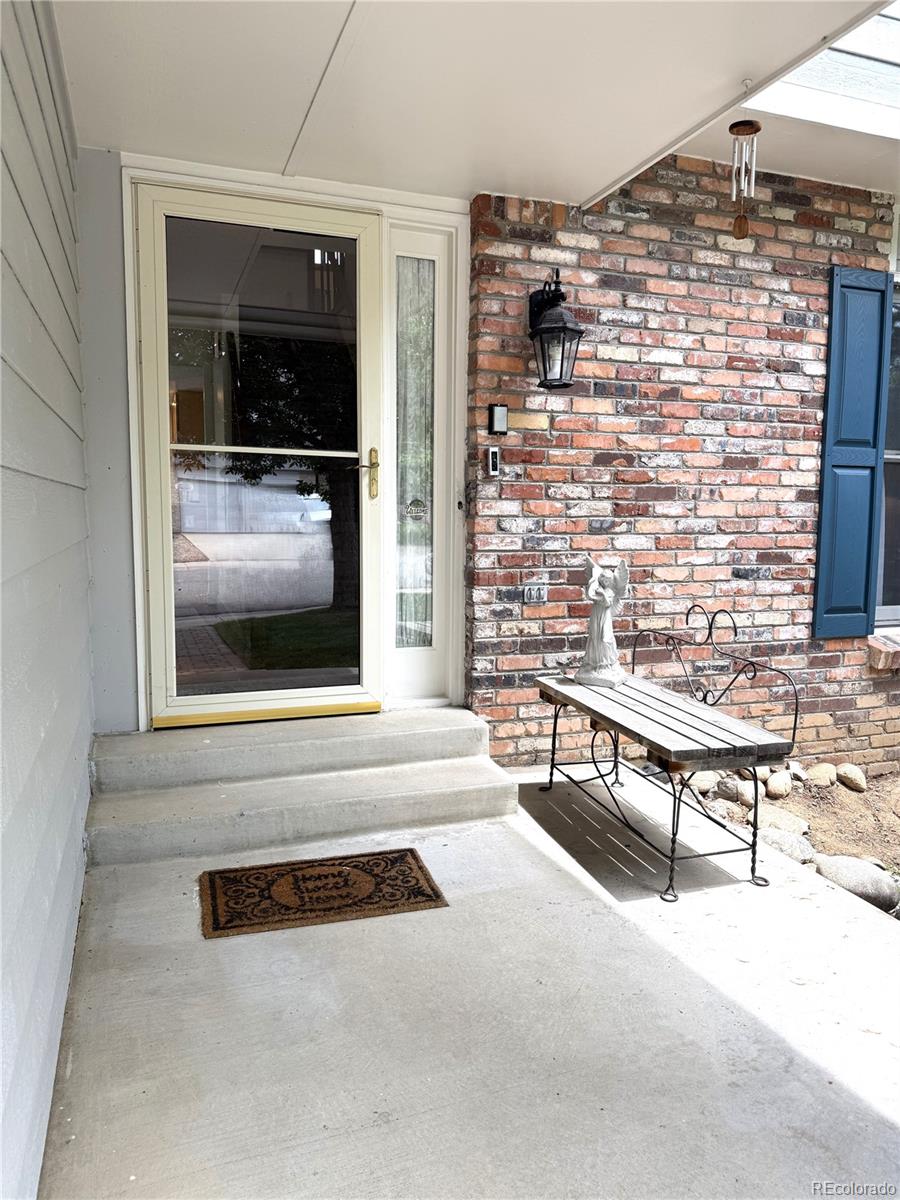 MLS Image #1 for 3262 s salida way,aurora, Colorado