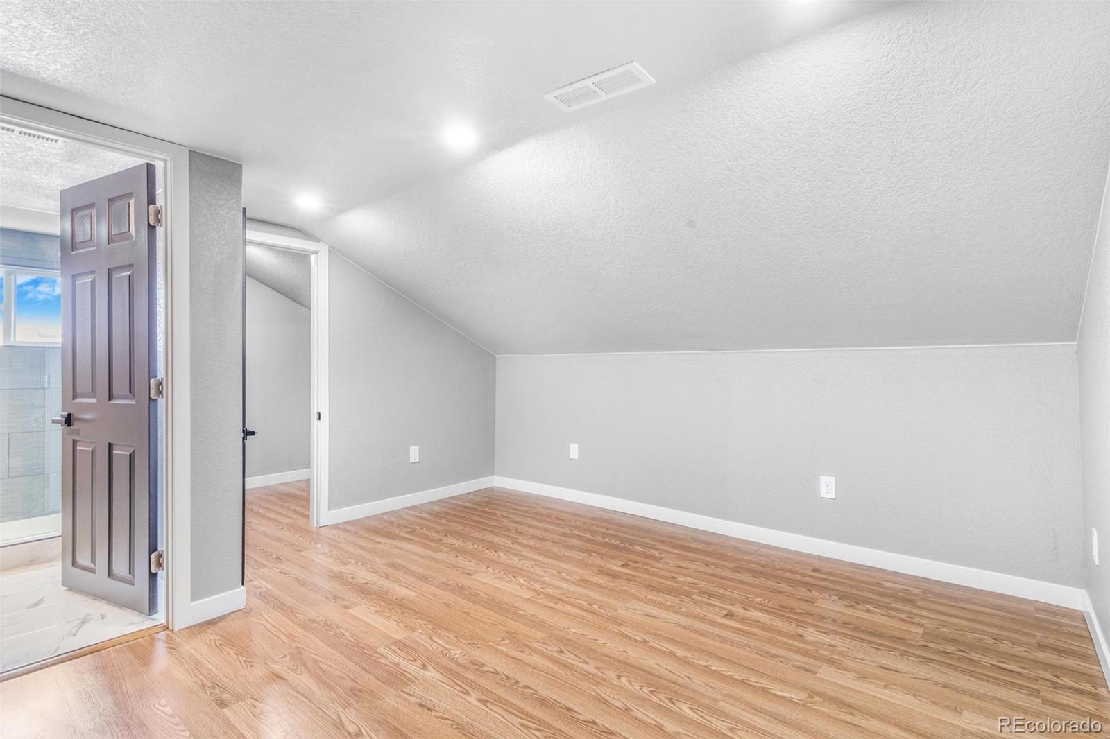 MLS Image #12 for 3452 s clay street,englewood, Colorado