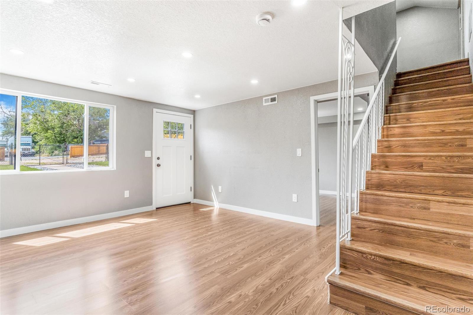 MLS Image #4 for 3452 s clay street,englewood, Colorado