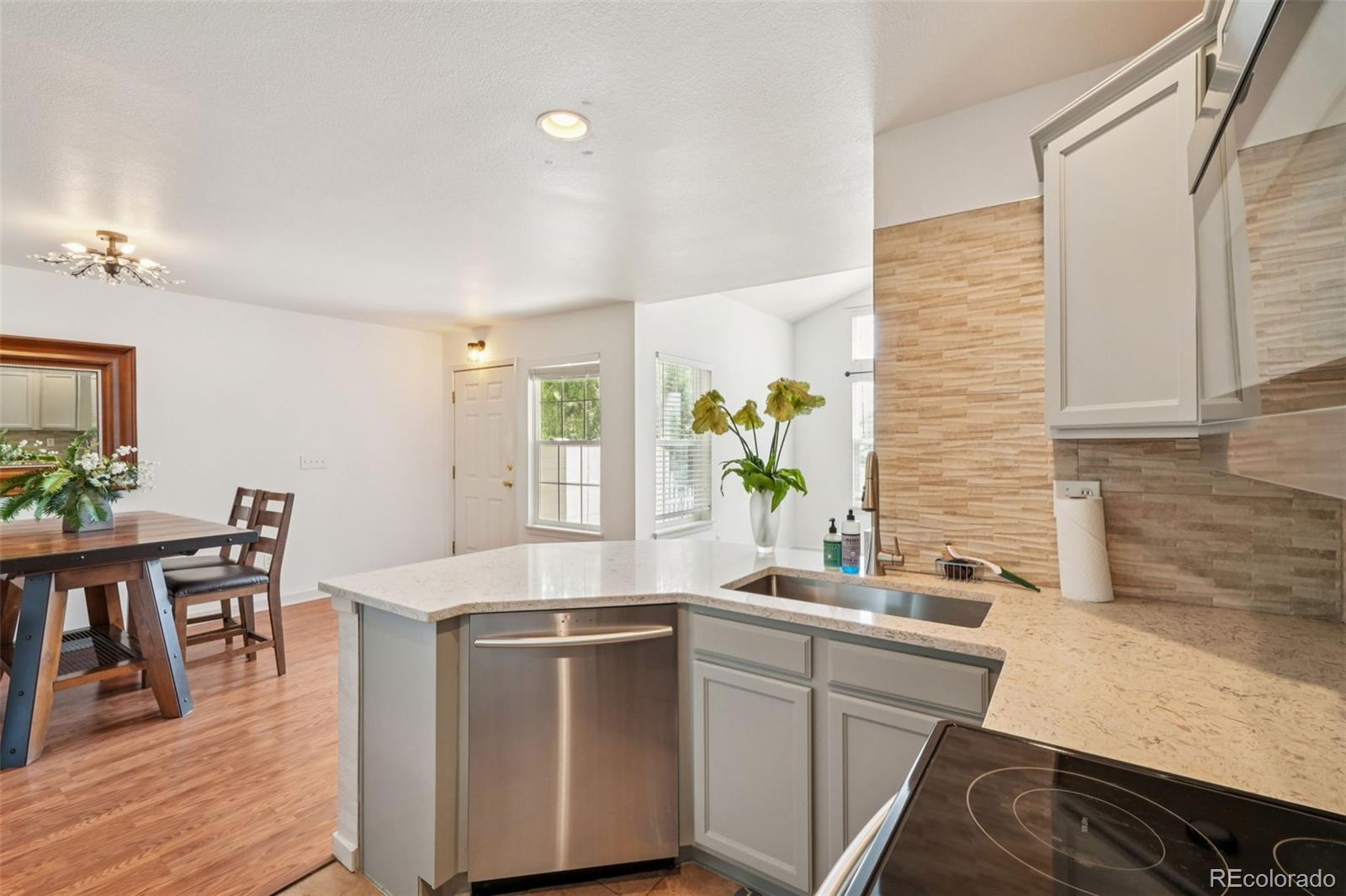 MLS Image #11 for 2408  concord circle,lafayette, Colorado