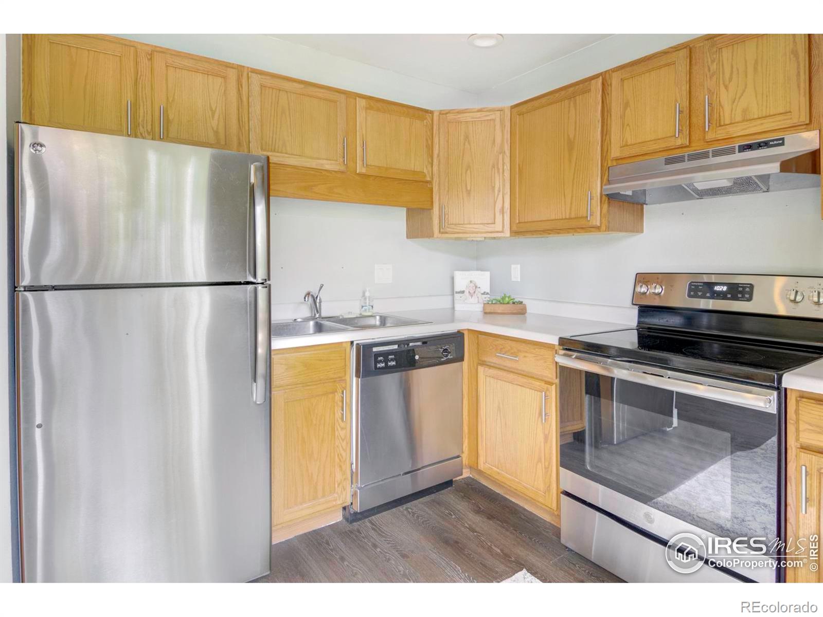 MLS Image #9 for 750 w moorhead circle,boulder, Colorado