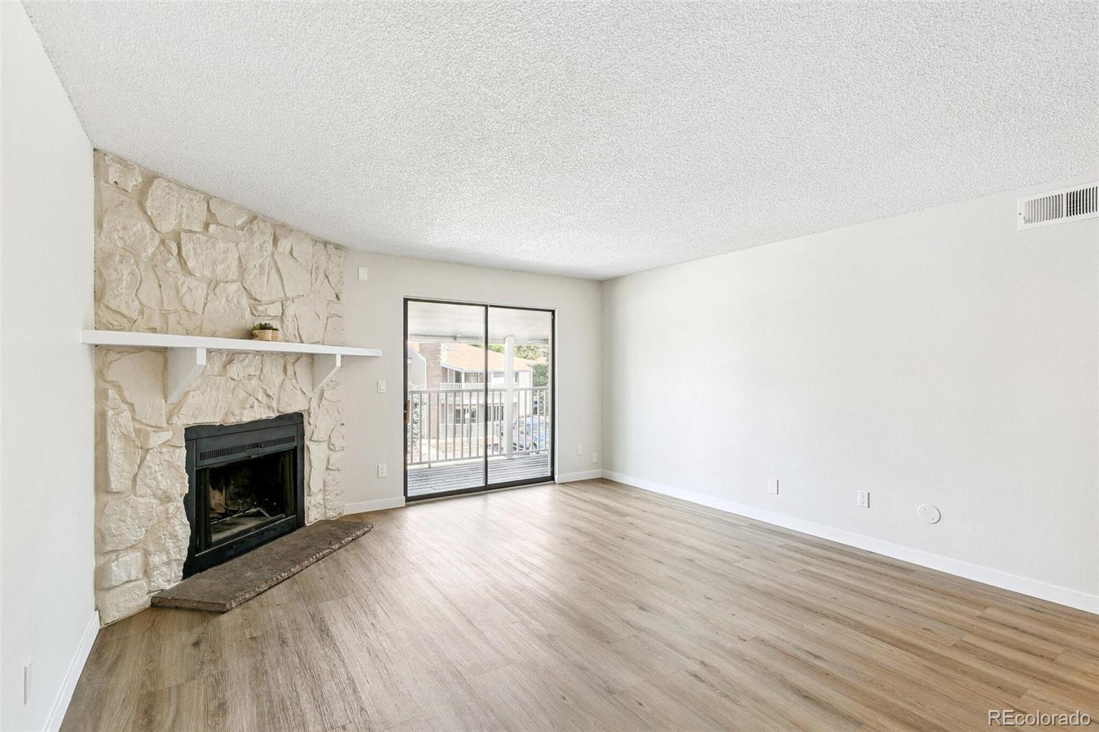 MLS Image #2 for 18302 e kepner place 207,aurora, Colorado
