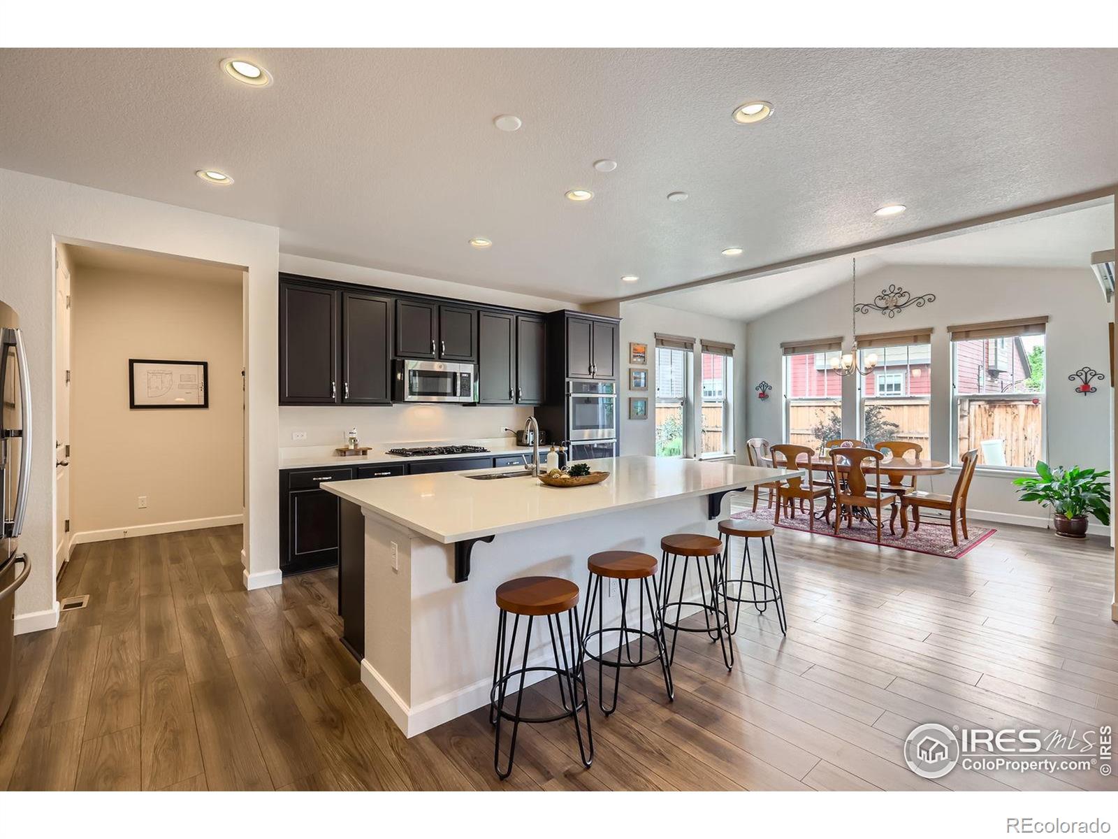 MLS Image #3 for 286  western sky circle,longmont, Colorado
