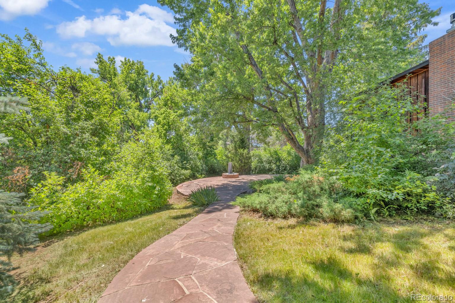 MLS Image #37 for 1  lindenwood drive,littleton, Colorado