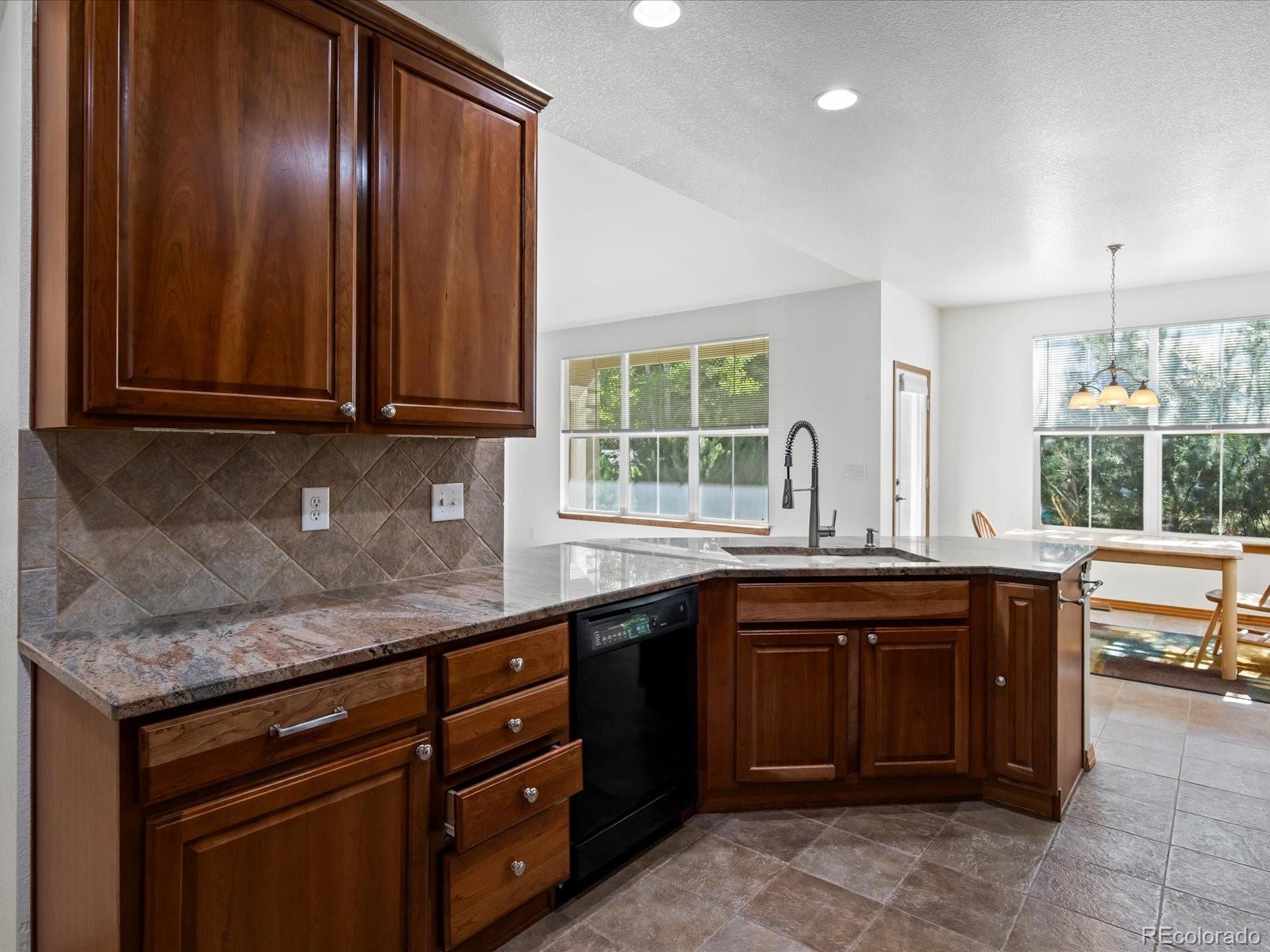 MLS Image #23 for 7254 s kellerman way,aurora, Colorado