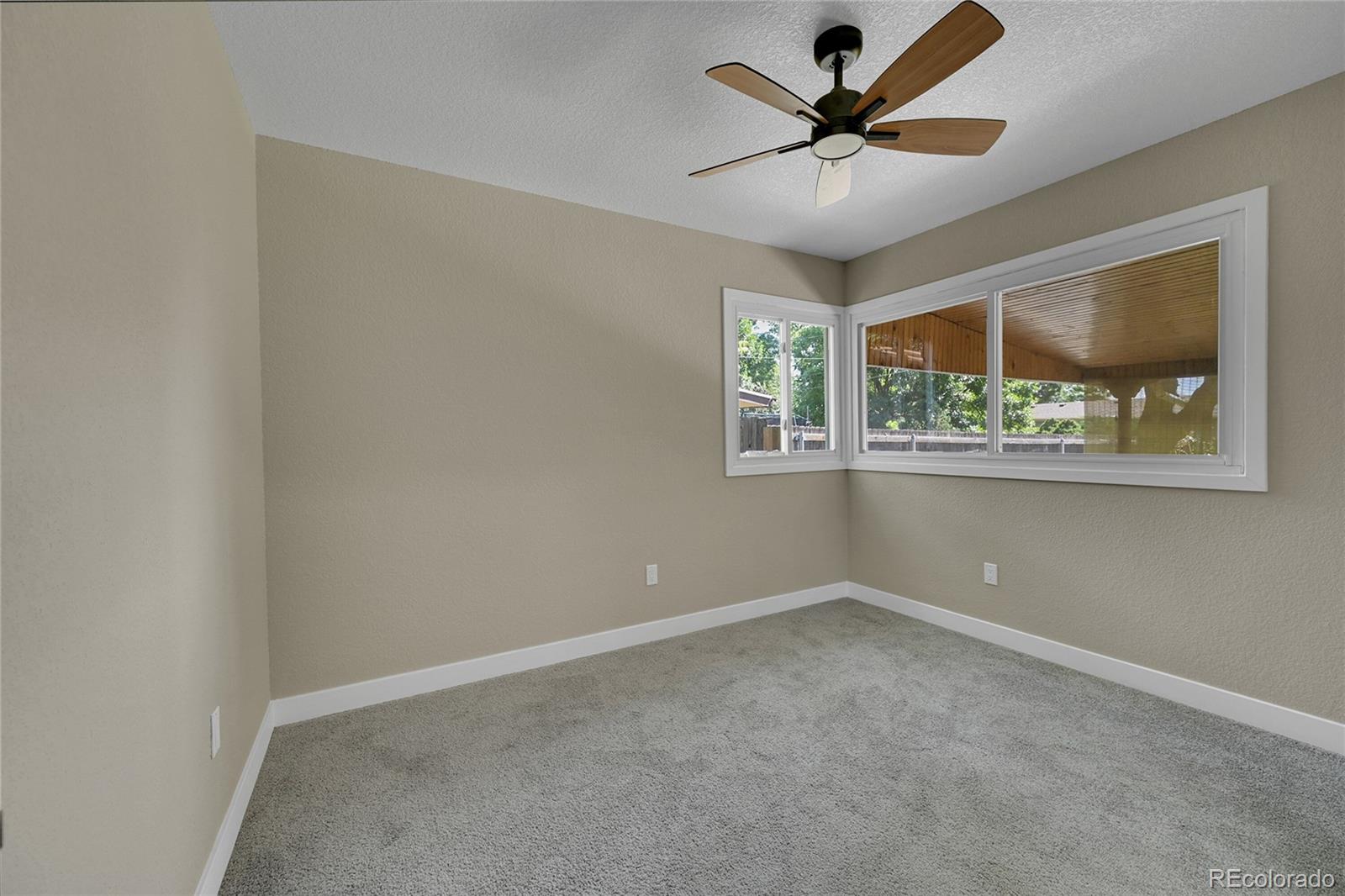 MLS Image #14 for 1596 s stuart street,denver, Colorado
