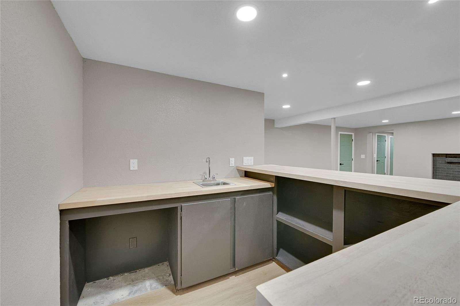MLS Image #24 for 1596 s stuart street,denver, Colorado