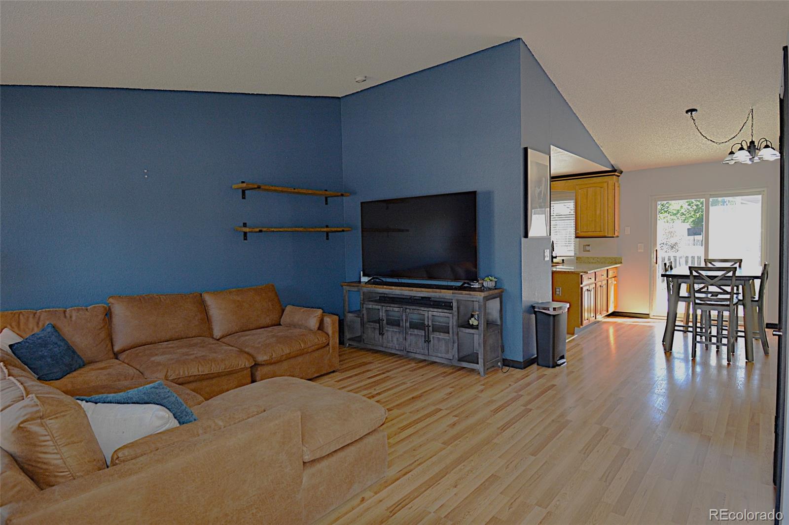 MLS Image #2 for 21518 e powers lane,centennial, Colorado