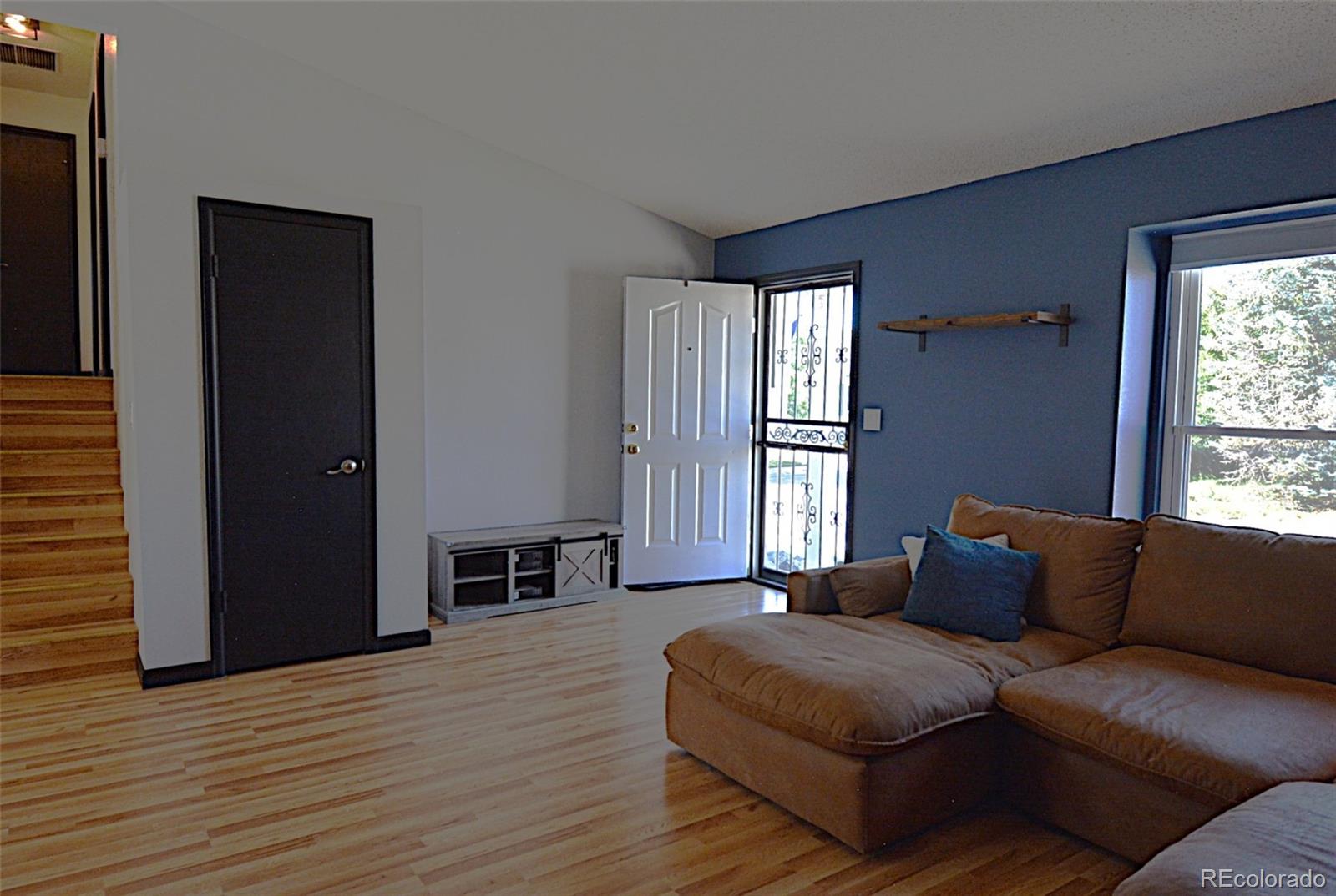MLS Image #4 for 21518 e powers lane,centennial, Colorado