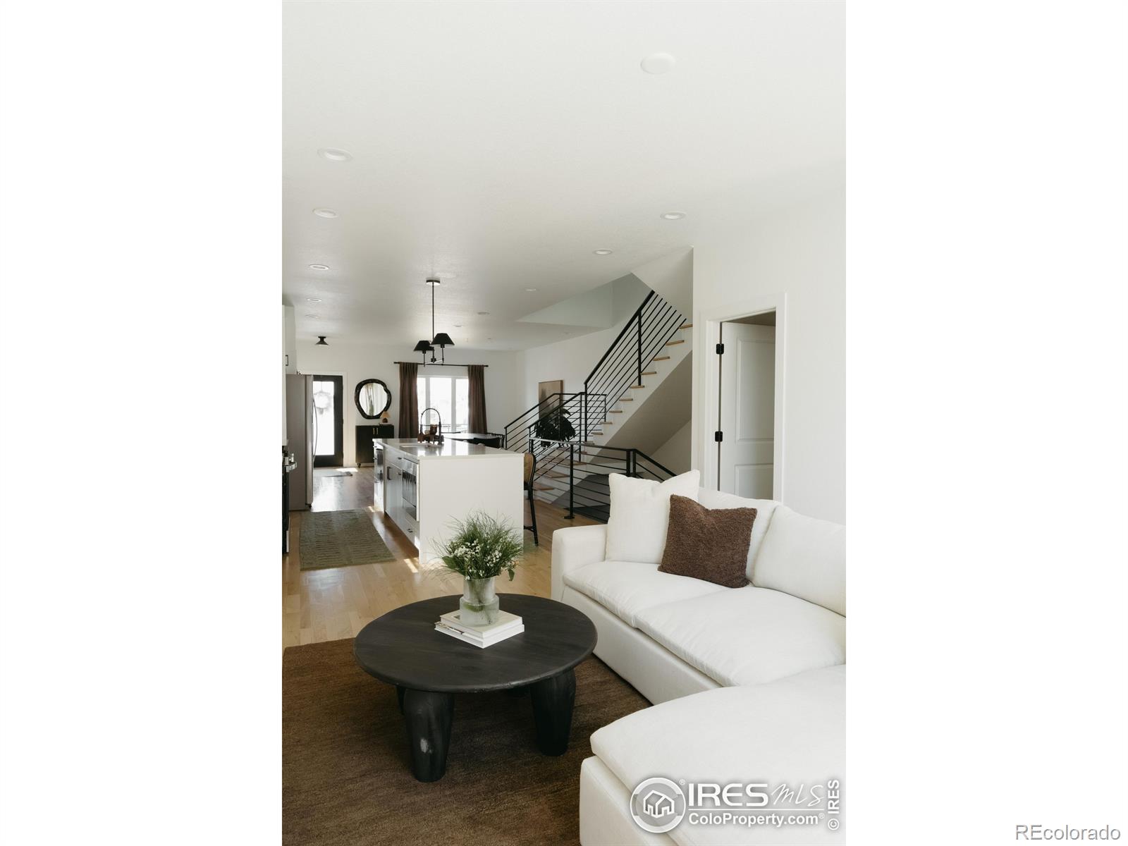 MLS Image #11 for 3422 s grant street,englewood, Colorado