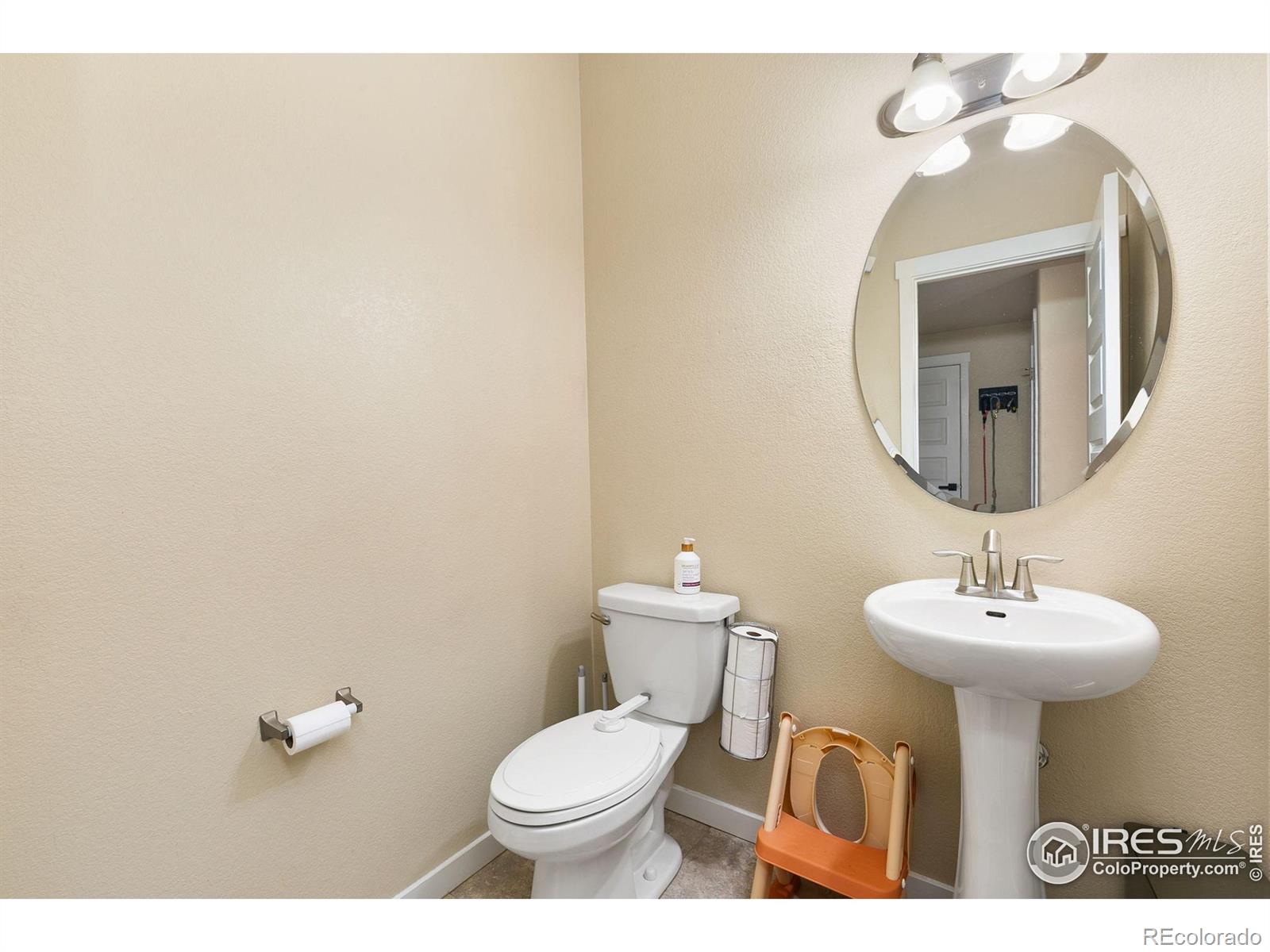 MLS Image #16 for 3001  nebula court,loveland, Colorado