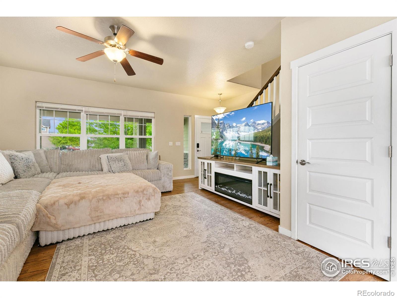MLS Image #3 for 3001  nebula court,loveland, Colorado