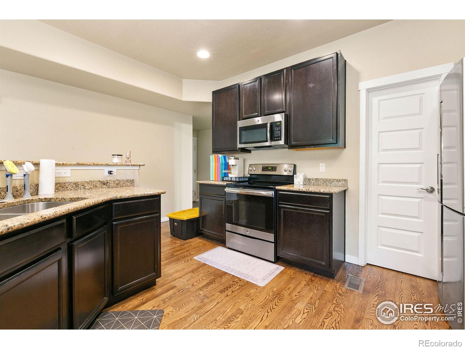 MLS Image #5 for 3001  nebula court,loveland, Colorado