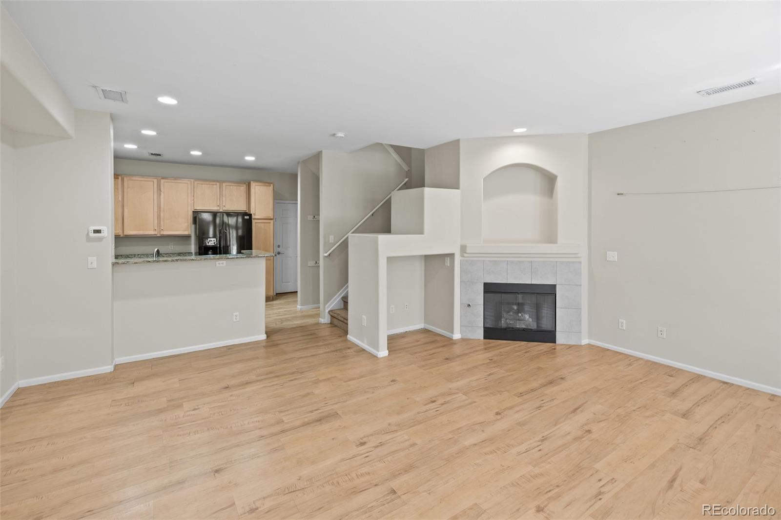 MLS Image #3 for 8399  stonybridge circle,highlands ranch, Colorado