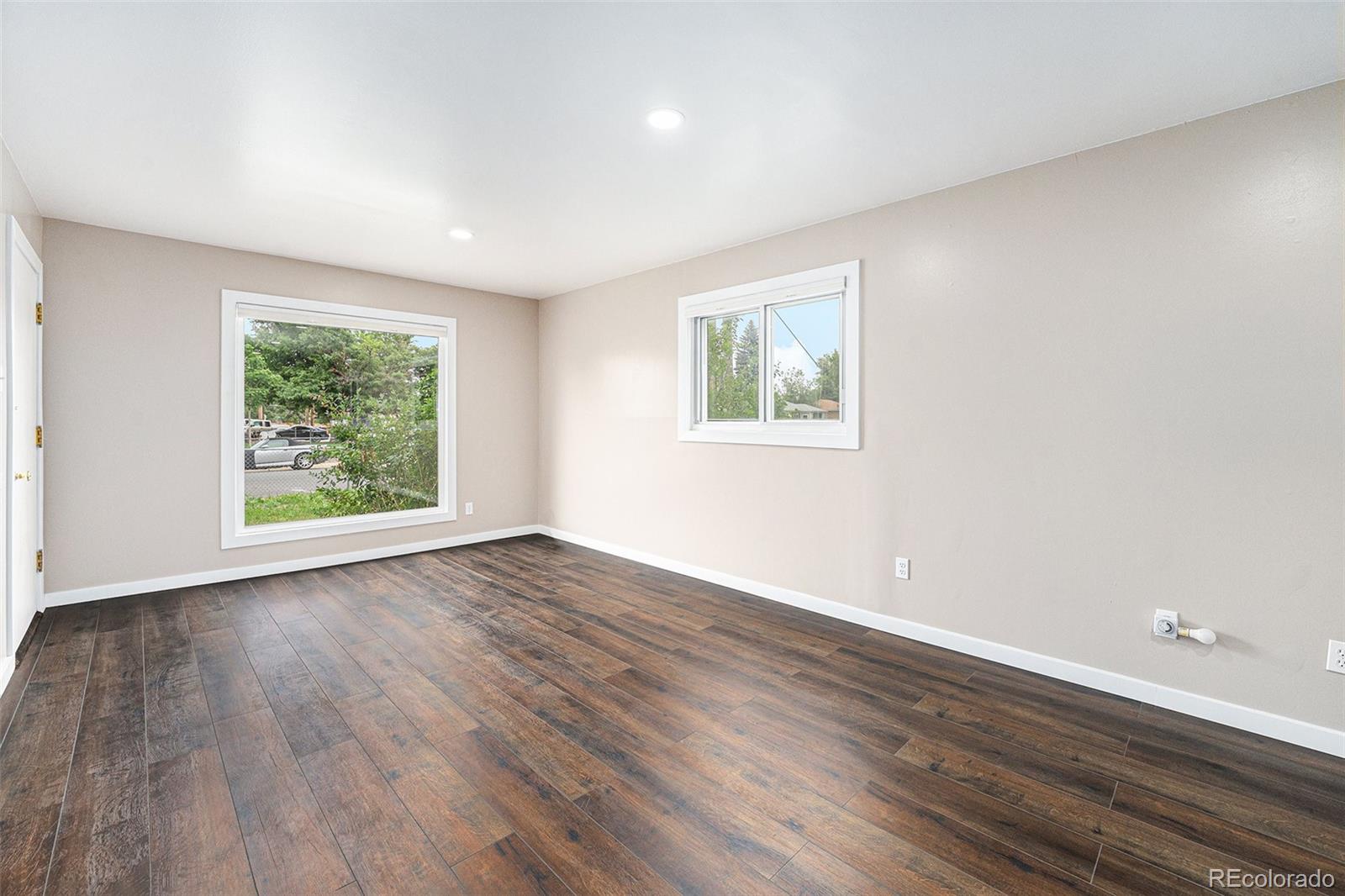 MLS Image #4 for 1001  victor street,aurora, Colorado