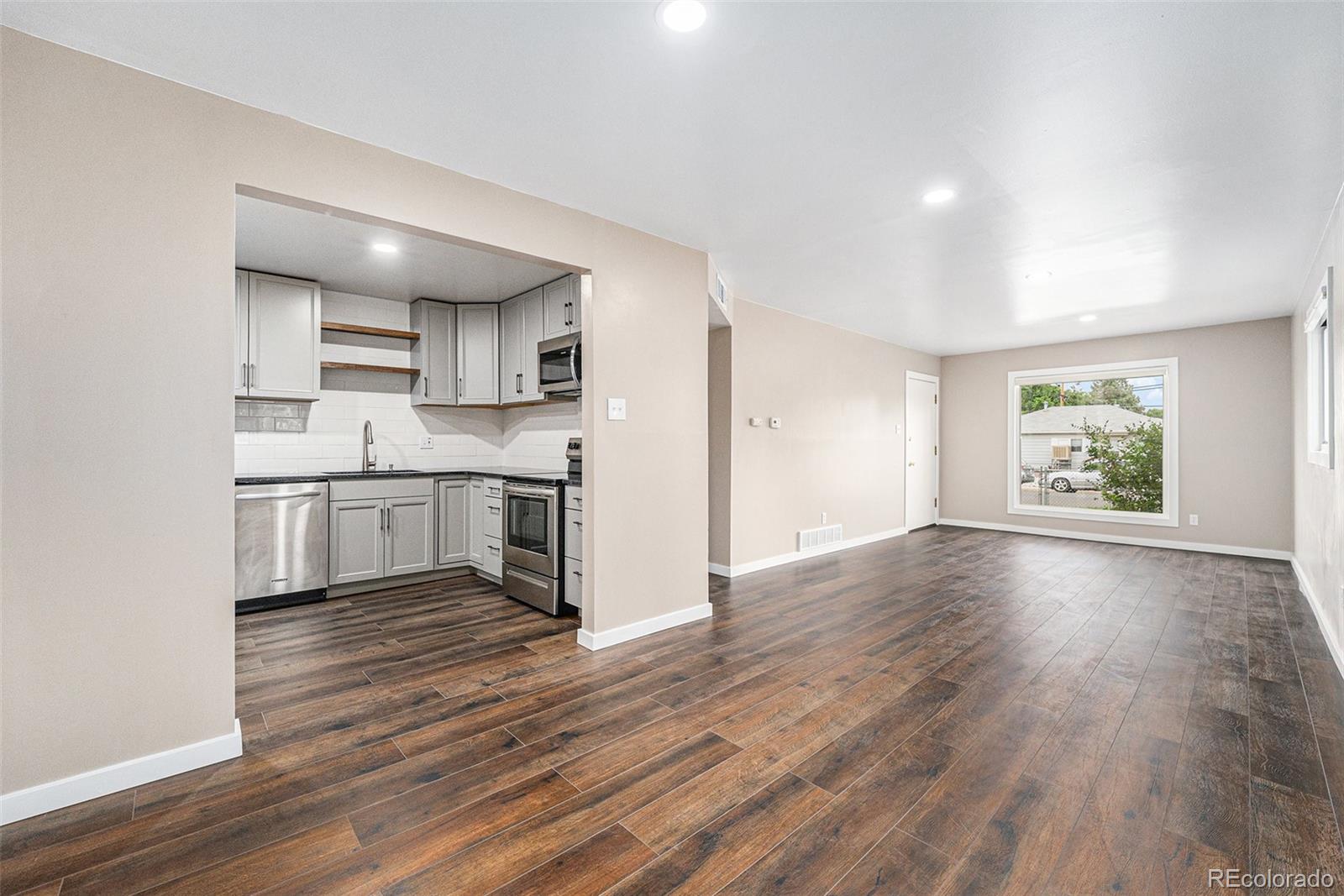 MLS Image #5 for 1001  victor street,aurora, Colorado