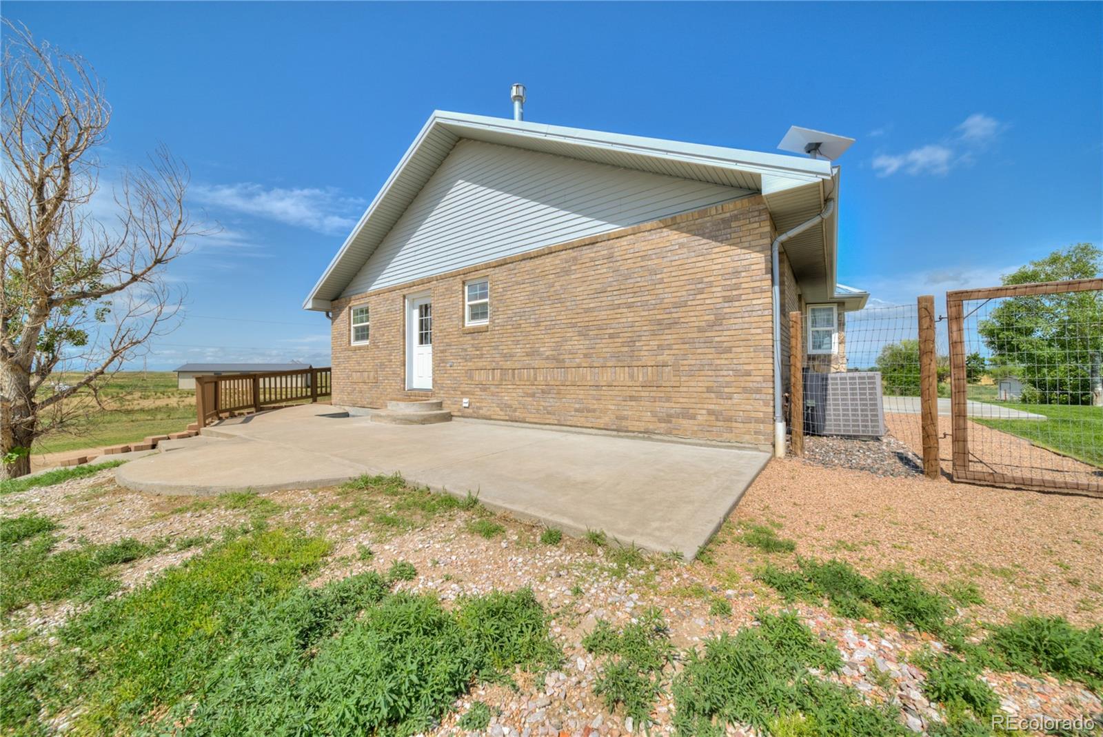MLS Image #6 for 34427  county road w ,hillrose, Colorado