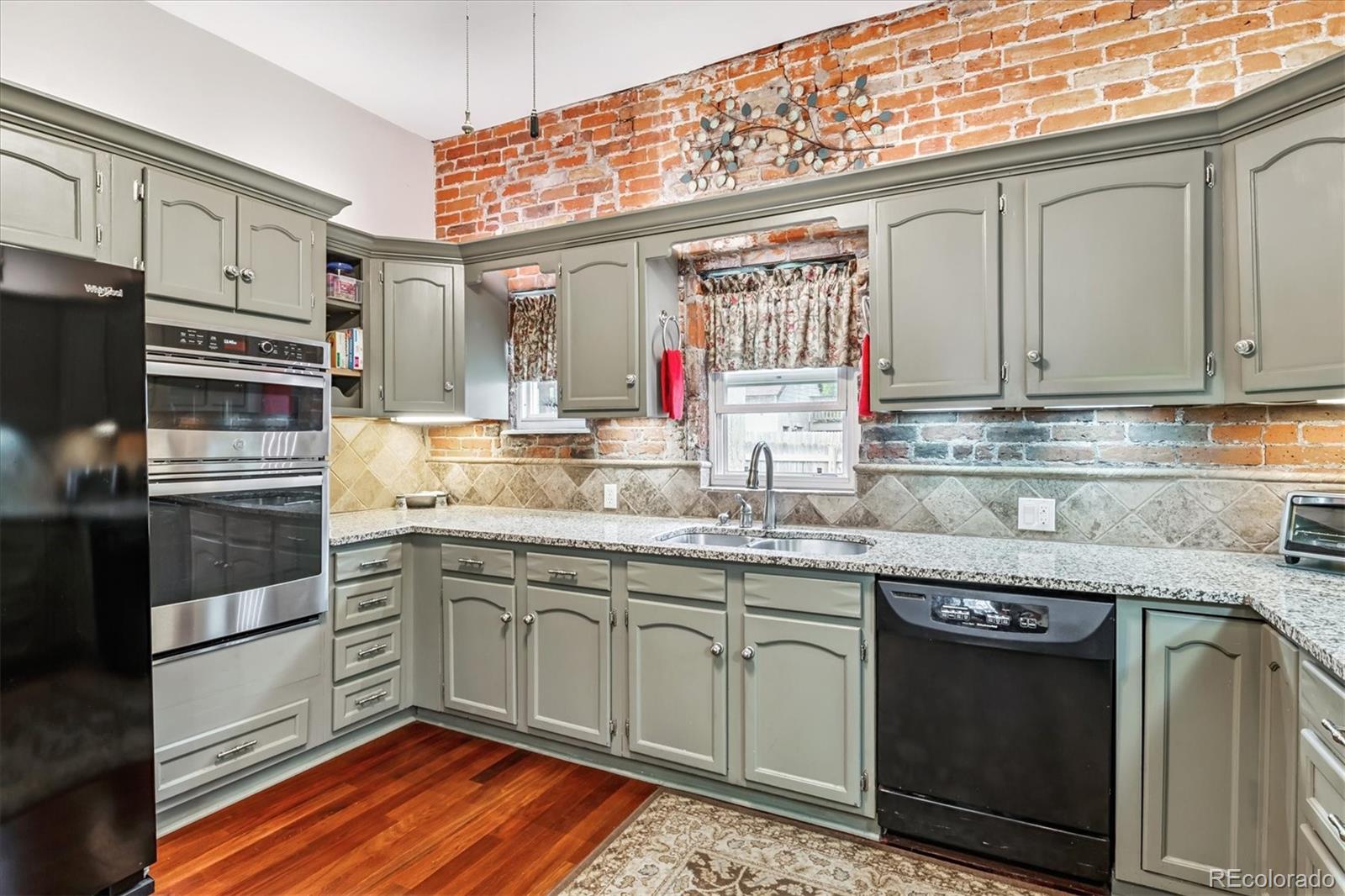 MLS Image #24 for 912 s washington street,denver, Colorado