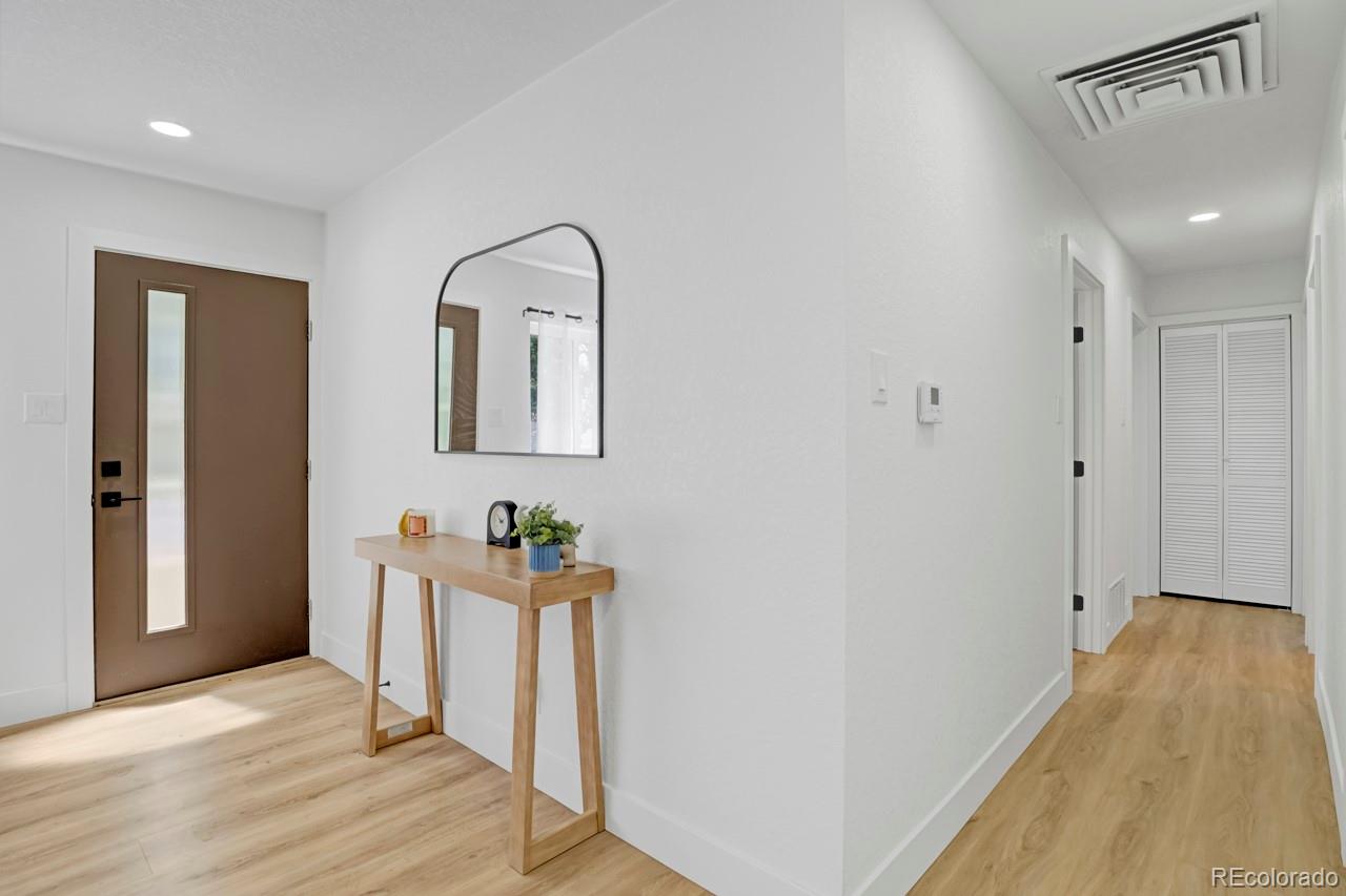 MLS Image #19 for 3055 s winona court,denver, Colorado