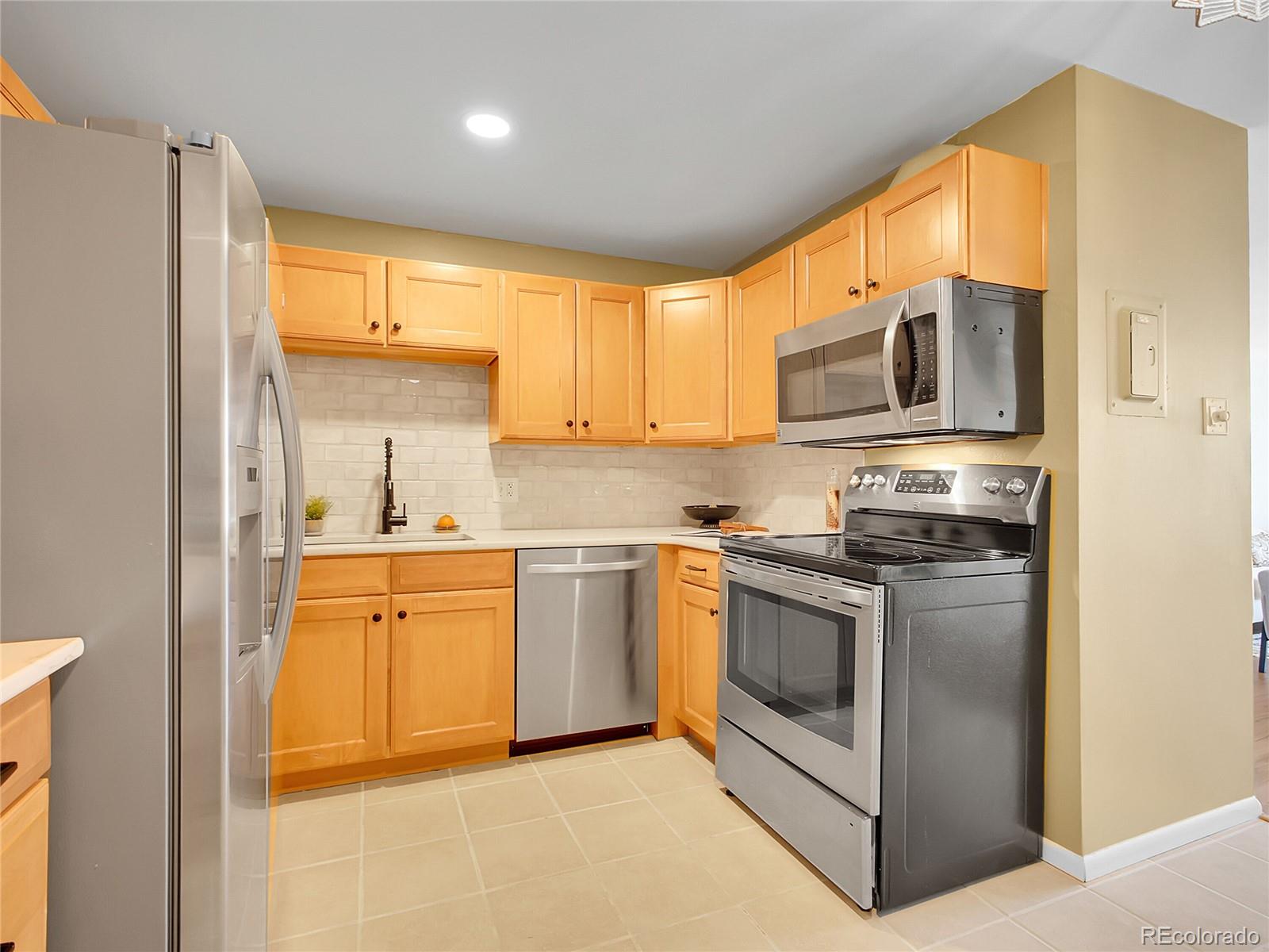 MLS Image #20 for 1050 n lafayette street,denver, Colorado