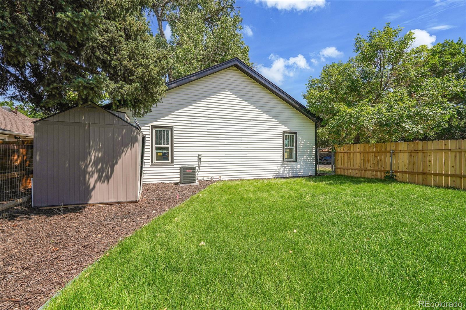 MLS Image #18 for 8801 e 16 avenue,denver, Colorado