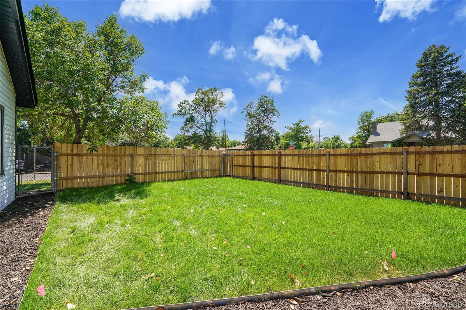 MLS Image #19 for 8801 e 16 avenue,denver, Colorado