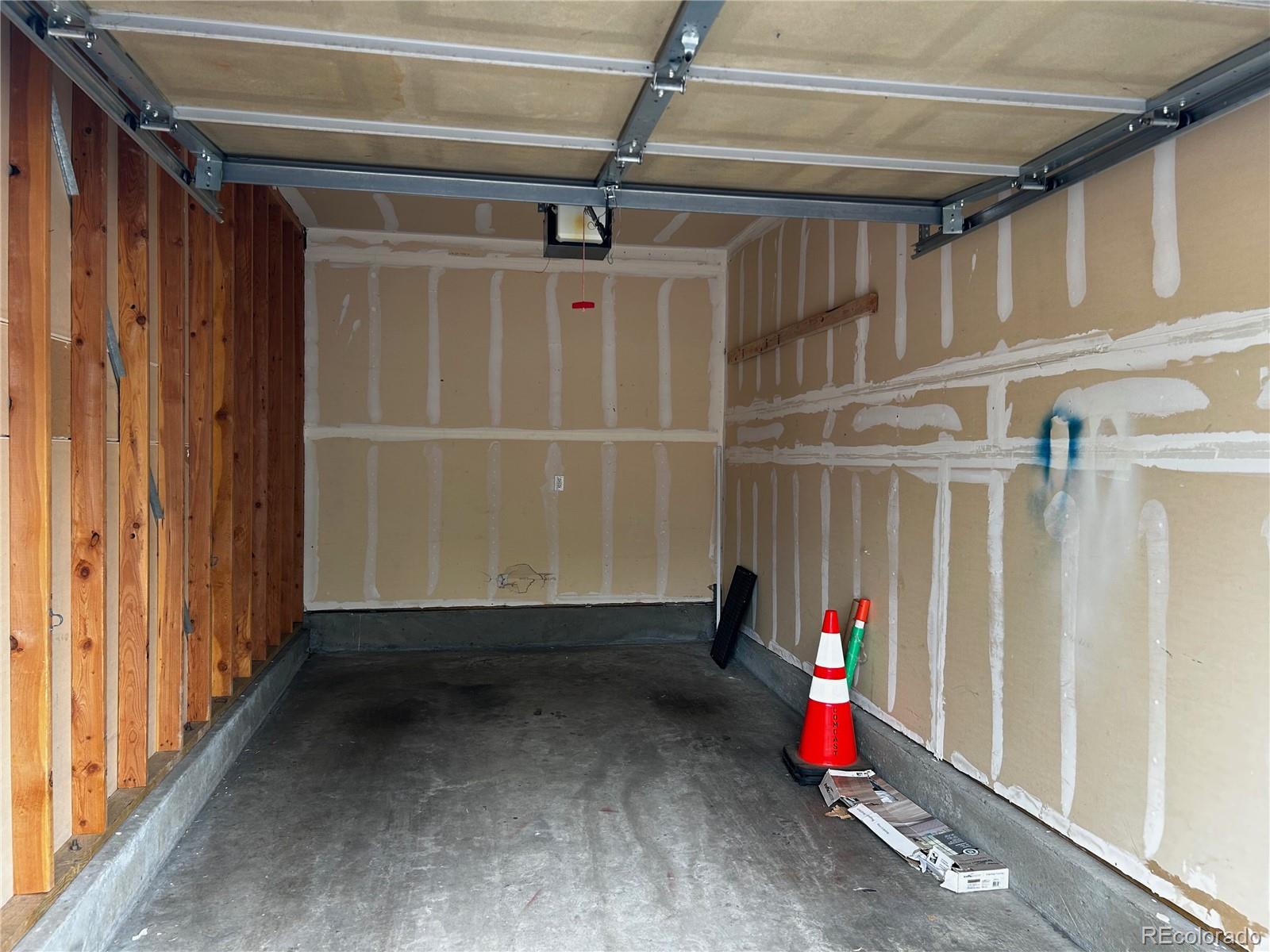 MLS Image #28 for 5255  memphis street,denver, Colorado