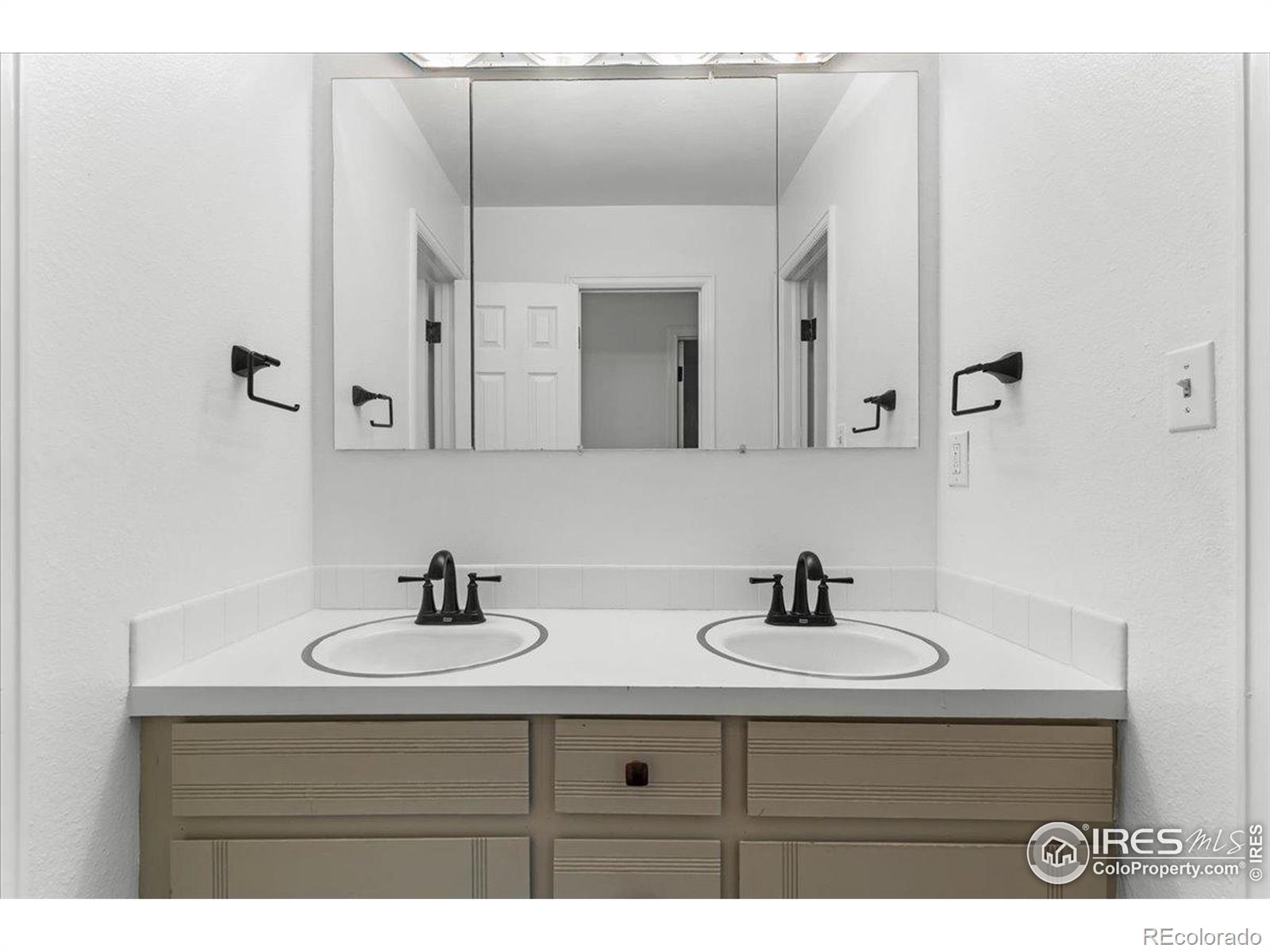 MLS Image #27 for 3421  surrey lane,fort collins, Colorado