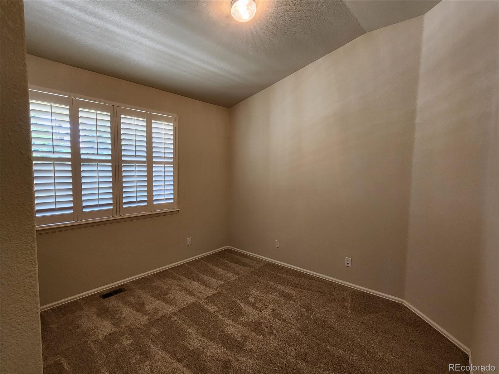 MLS Image #14 for 221  homestead parkway,longmont, Colorado