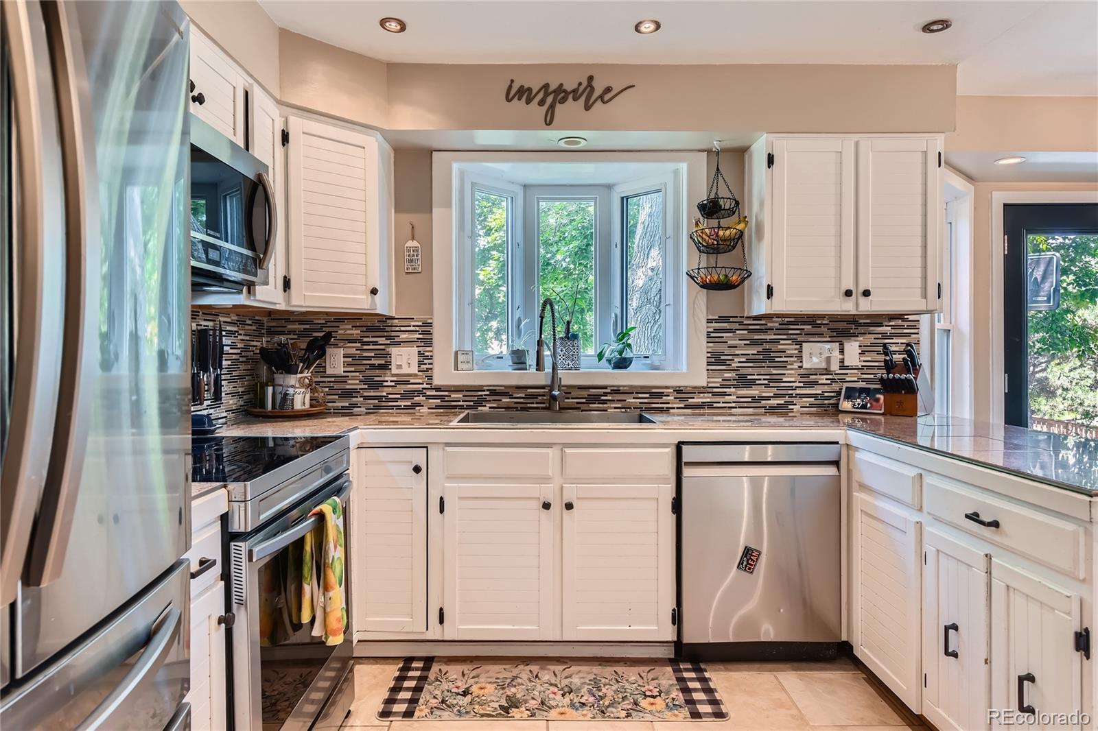 MLS Image #5 for 9492  crestmore way,highlands ranch, Colorado