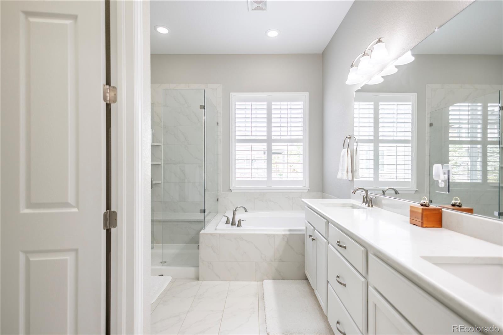 MLS Image #18 for 26722 e peakview place,aurora, Colorado