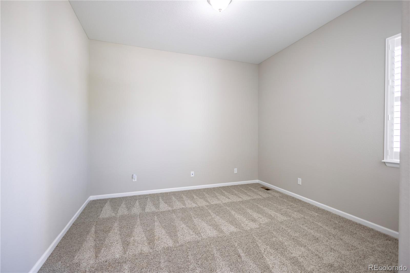 MLS Image #5 for 26722 e peakview place,aurora, Colorado