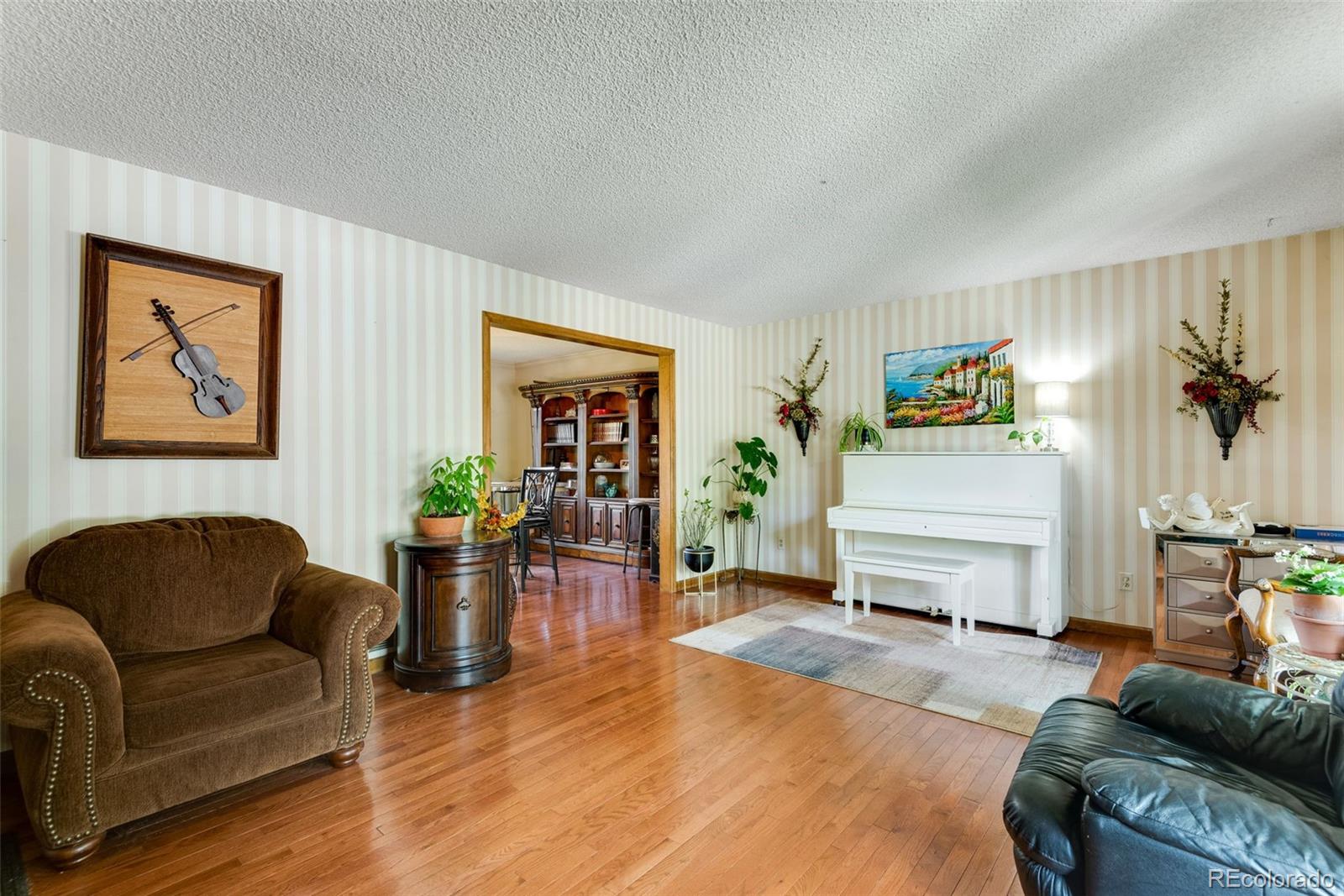 MLS Image #11 for 12377 e harvard drive,aurora, Colorado