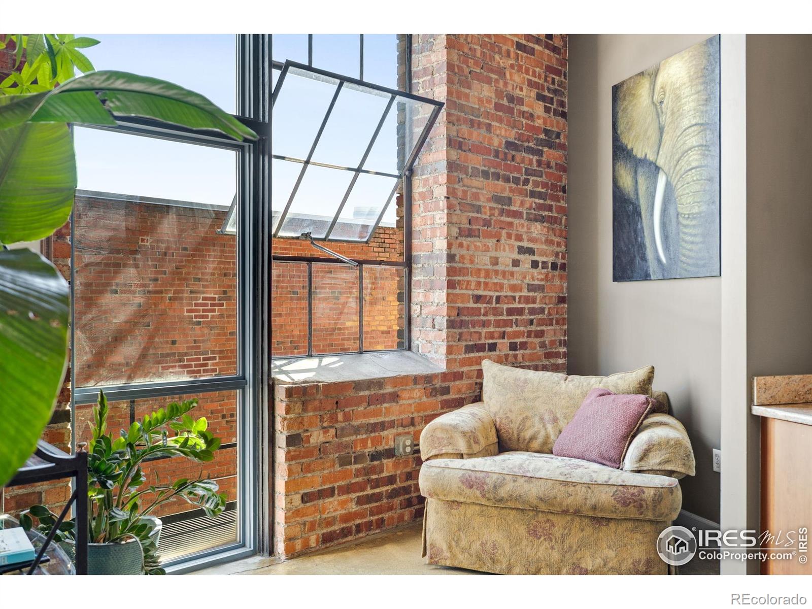 MLS Image #5 for 2500  walnut street,denver, Colorado