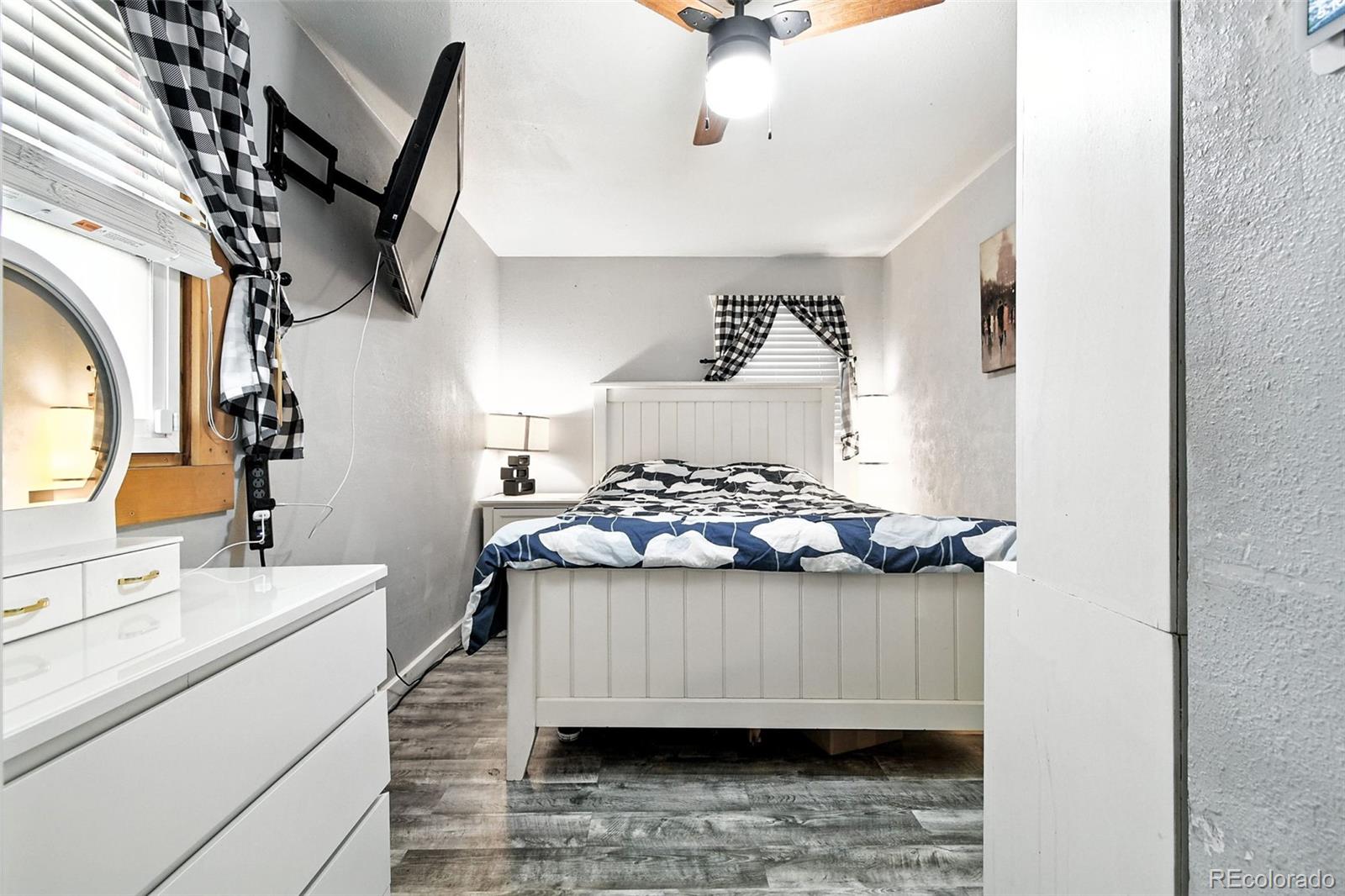 MLS Image #15 for 2962 s galapago street,englewood, Colorado